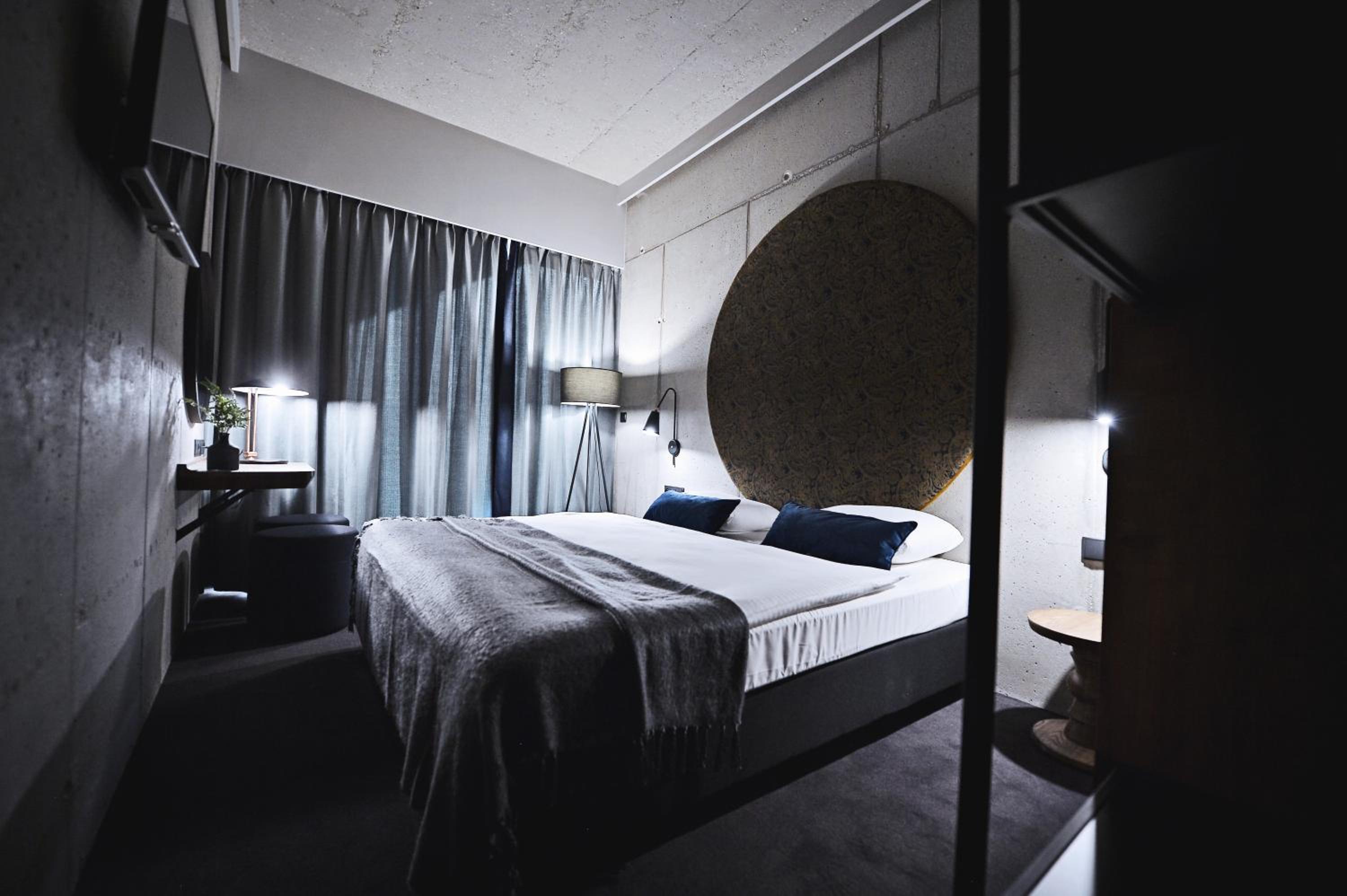 Standard Double/Twin Room - Photo 2