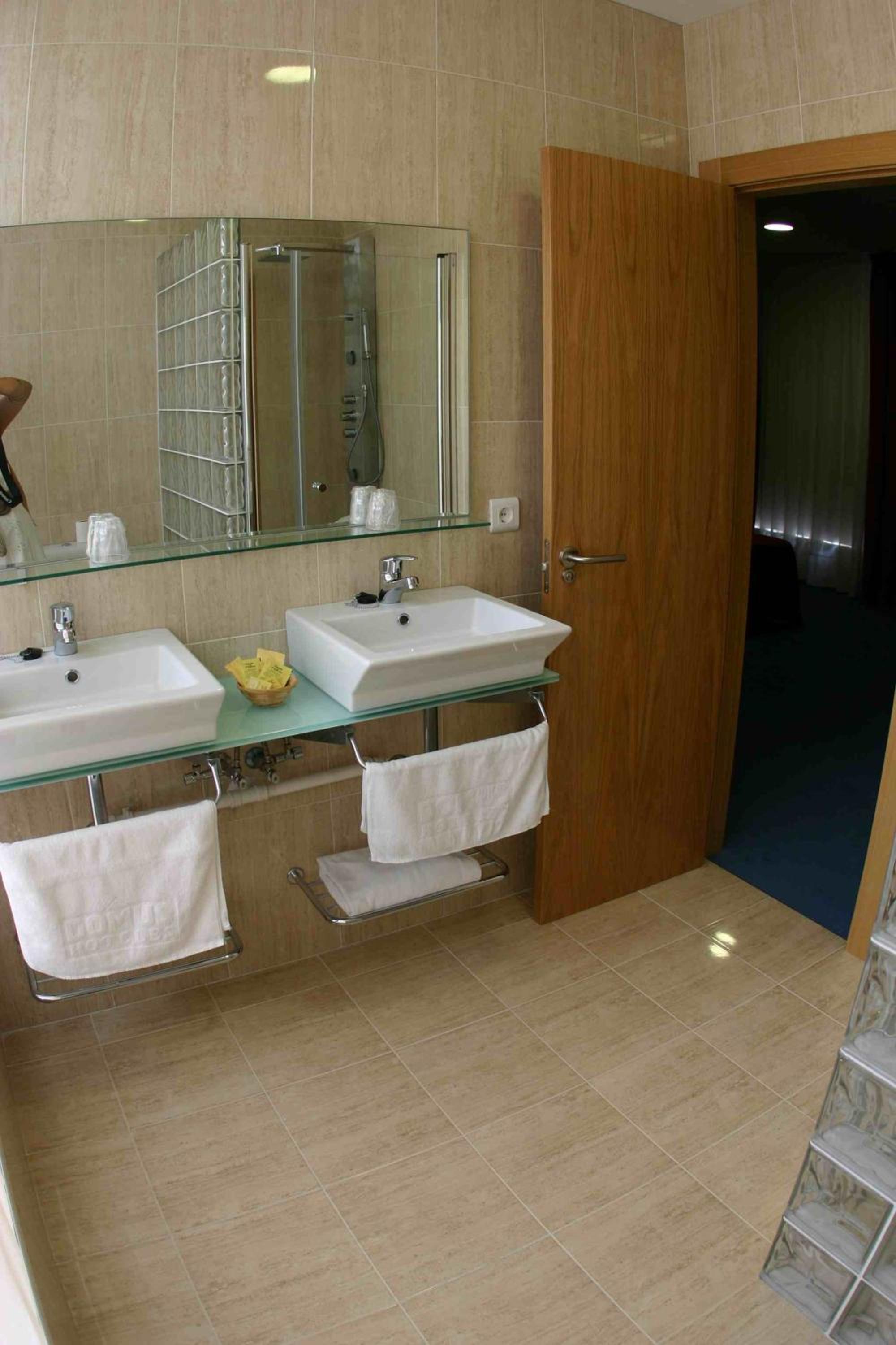 Junior Suite - Photo 8