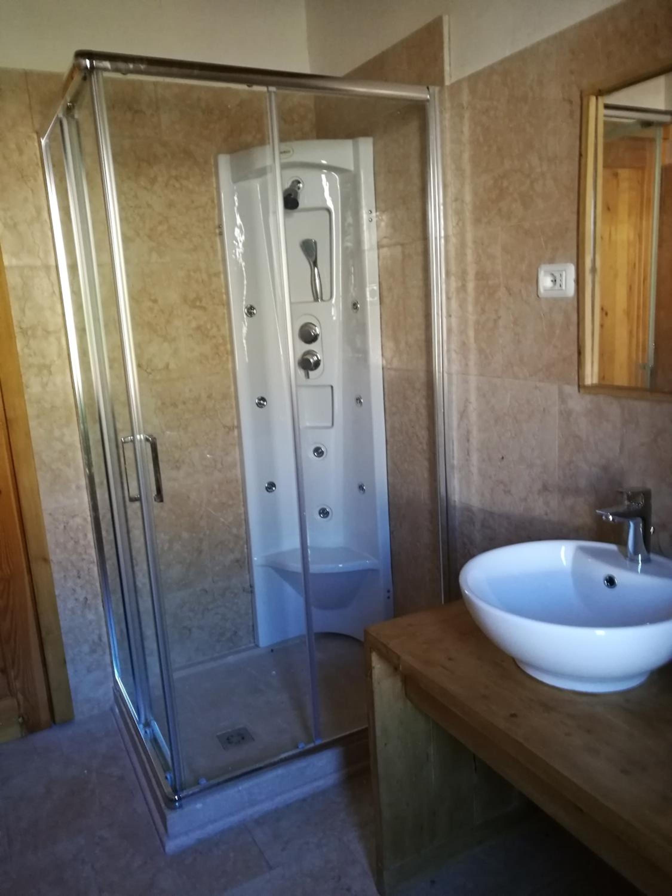Comfort Triple Room with Shower photo 2
