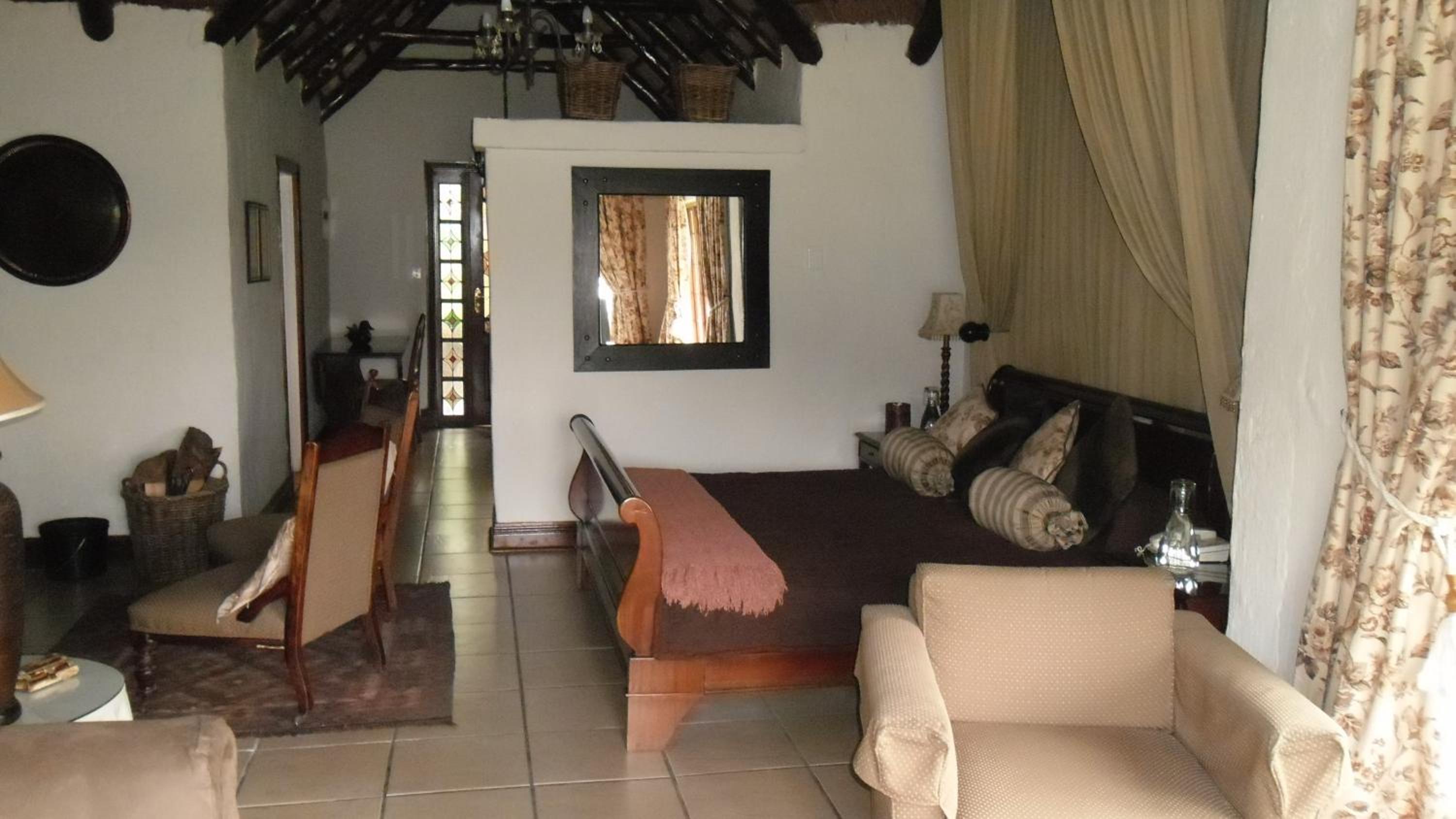 Lake Cottage - Photo 1