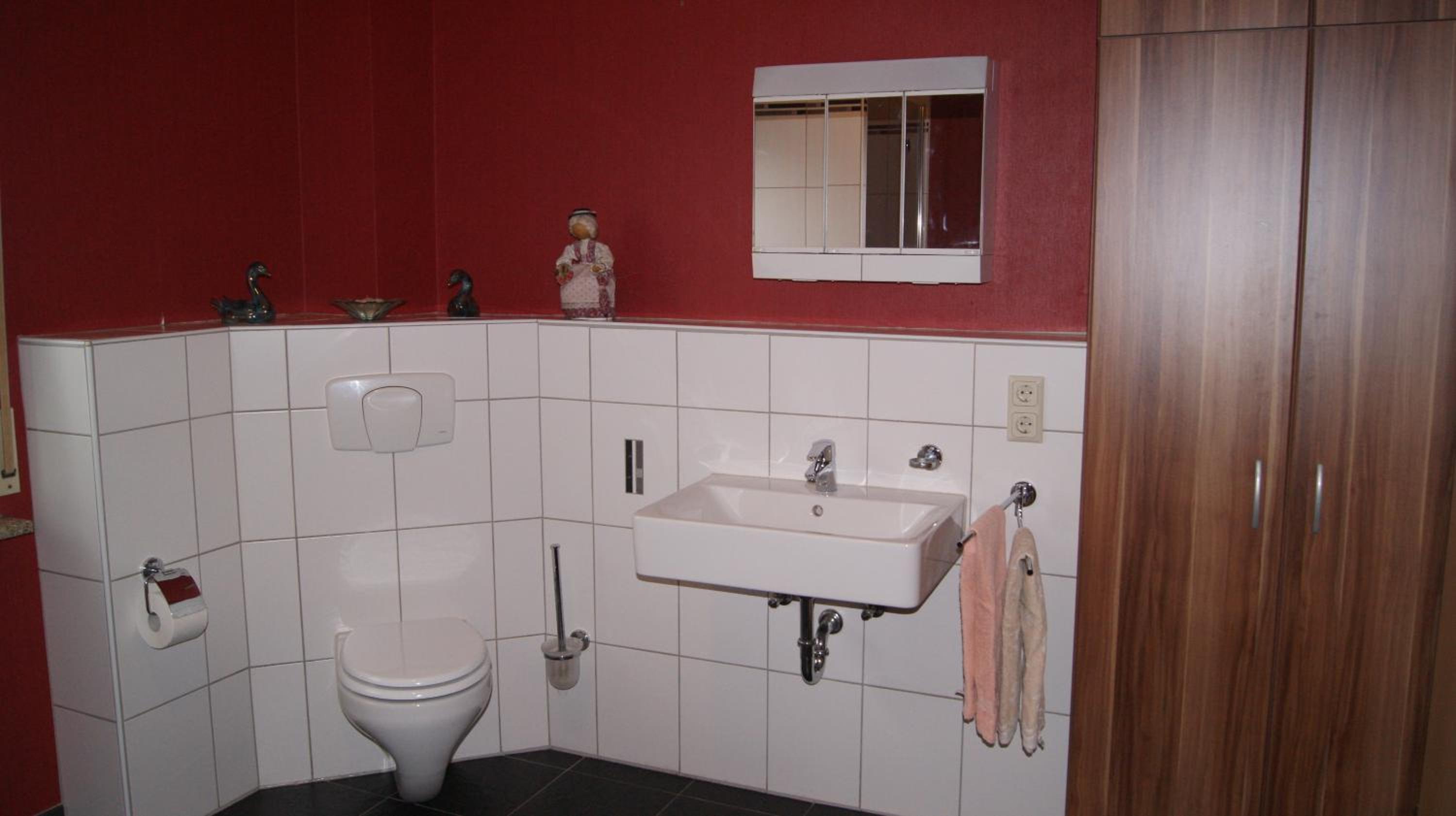 Apartment with Balcony photo 2
