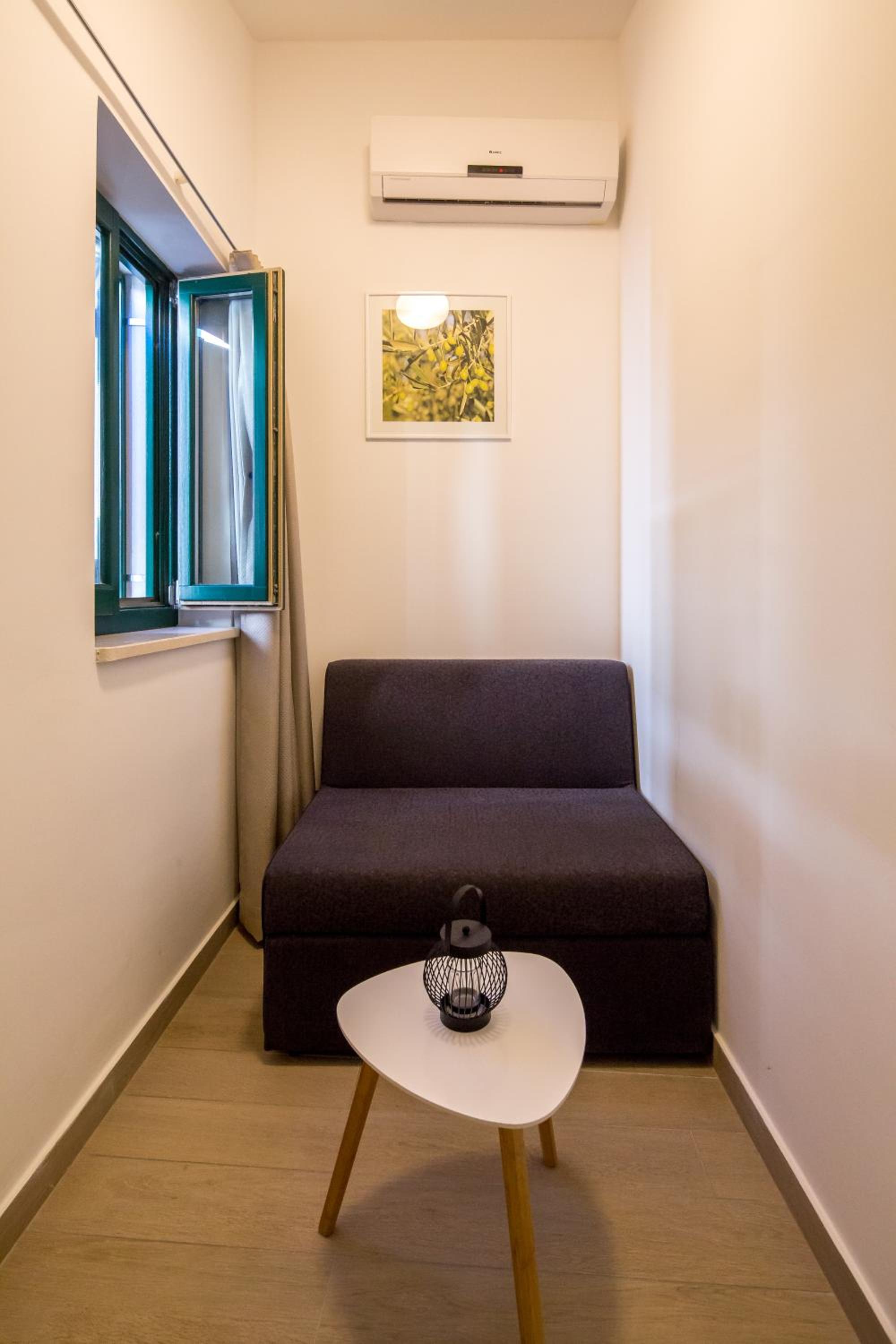 Duplex Apartment with Terrace photo 2