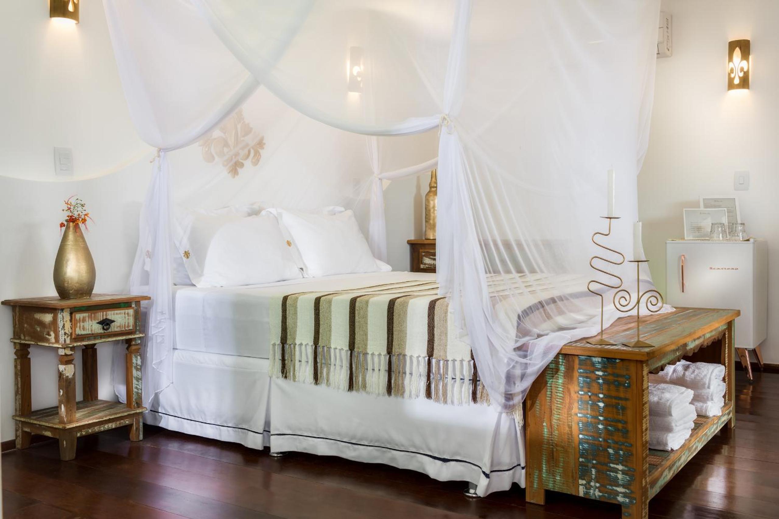 Deluxe Suite with Sea View photo 3