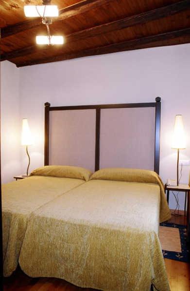 Double or Twin Room photo 2
