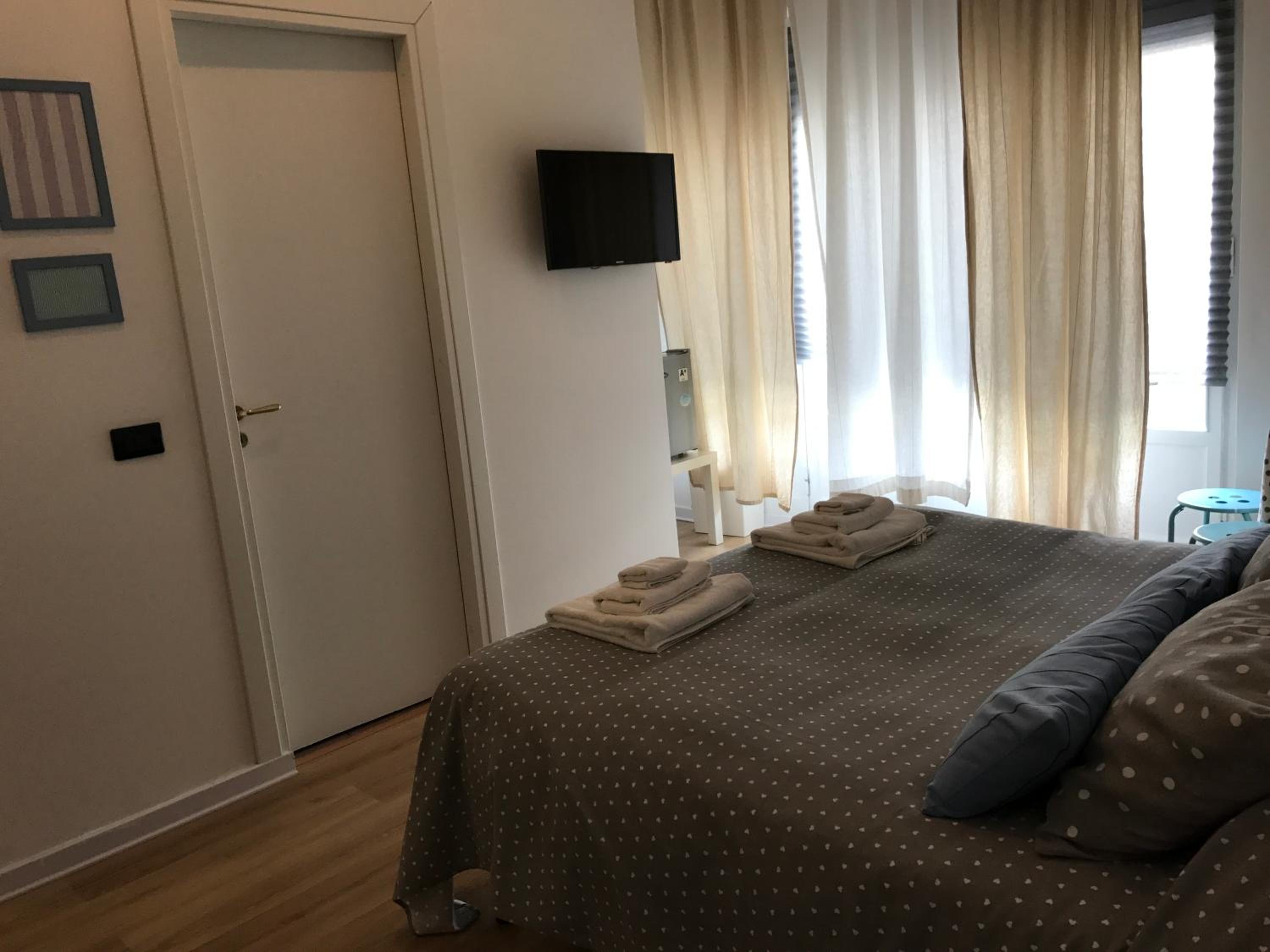Triple Room with Balcony photo 3