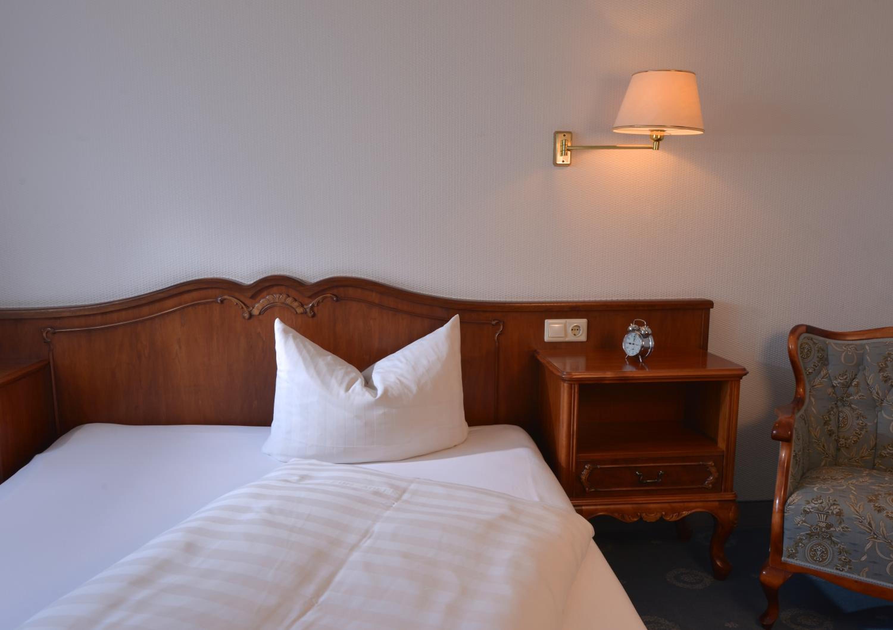 Single Room photo 2