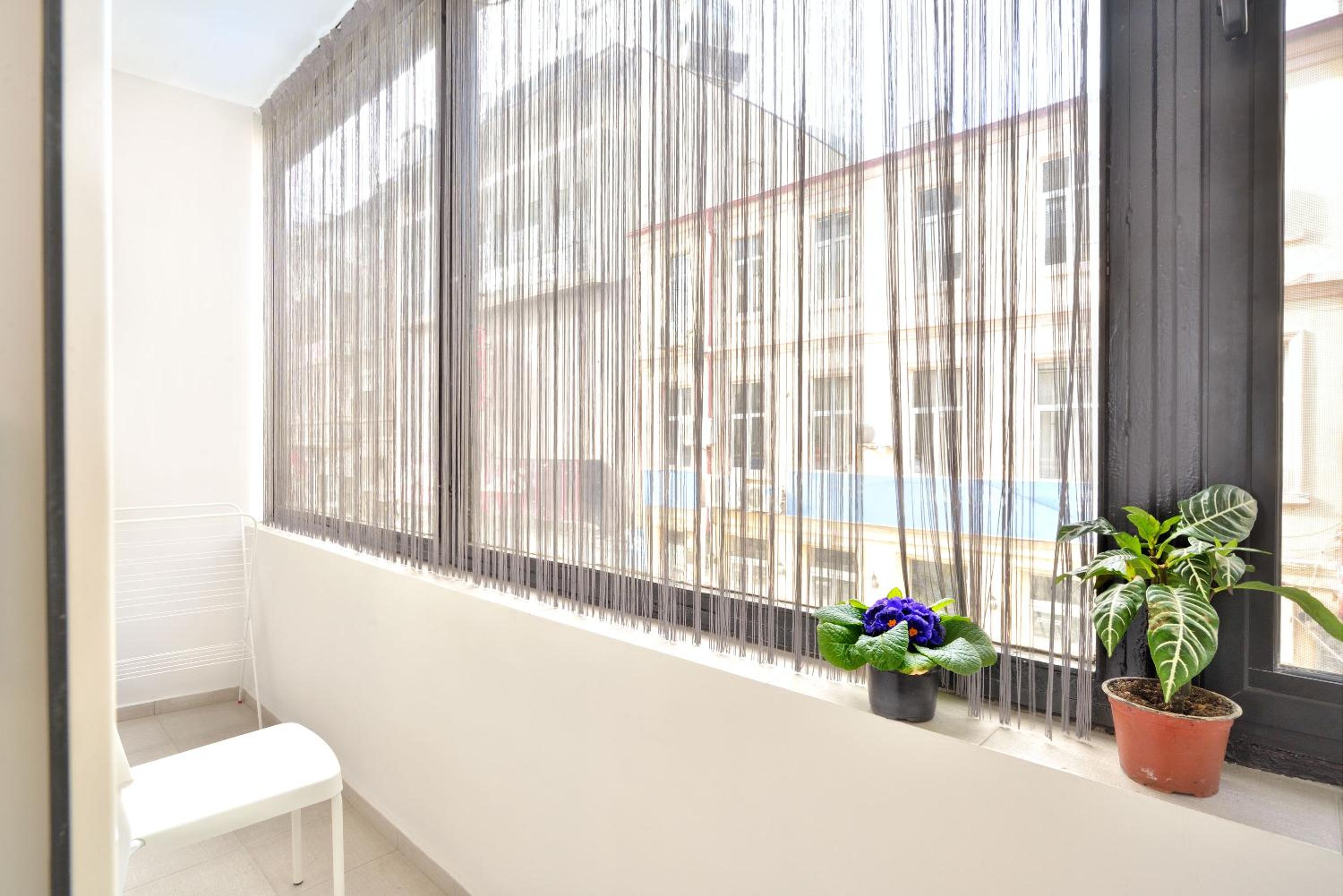 Apartment with Balcony photo 2