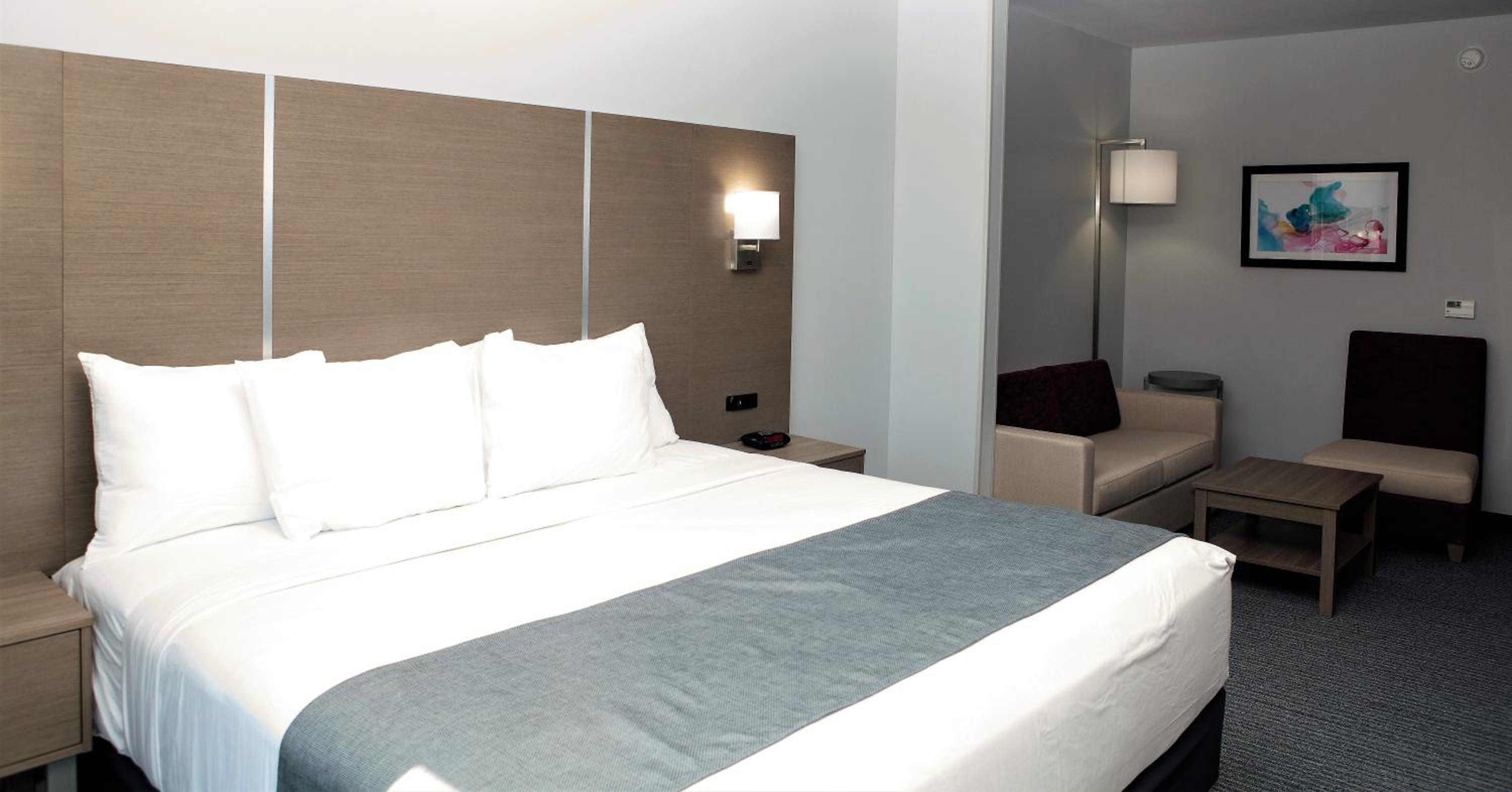 Days Inn & Suites by Wyndham Houston NW Cypress, 사진 6