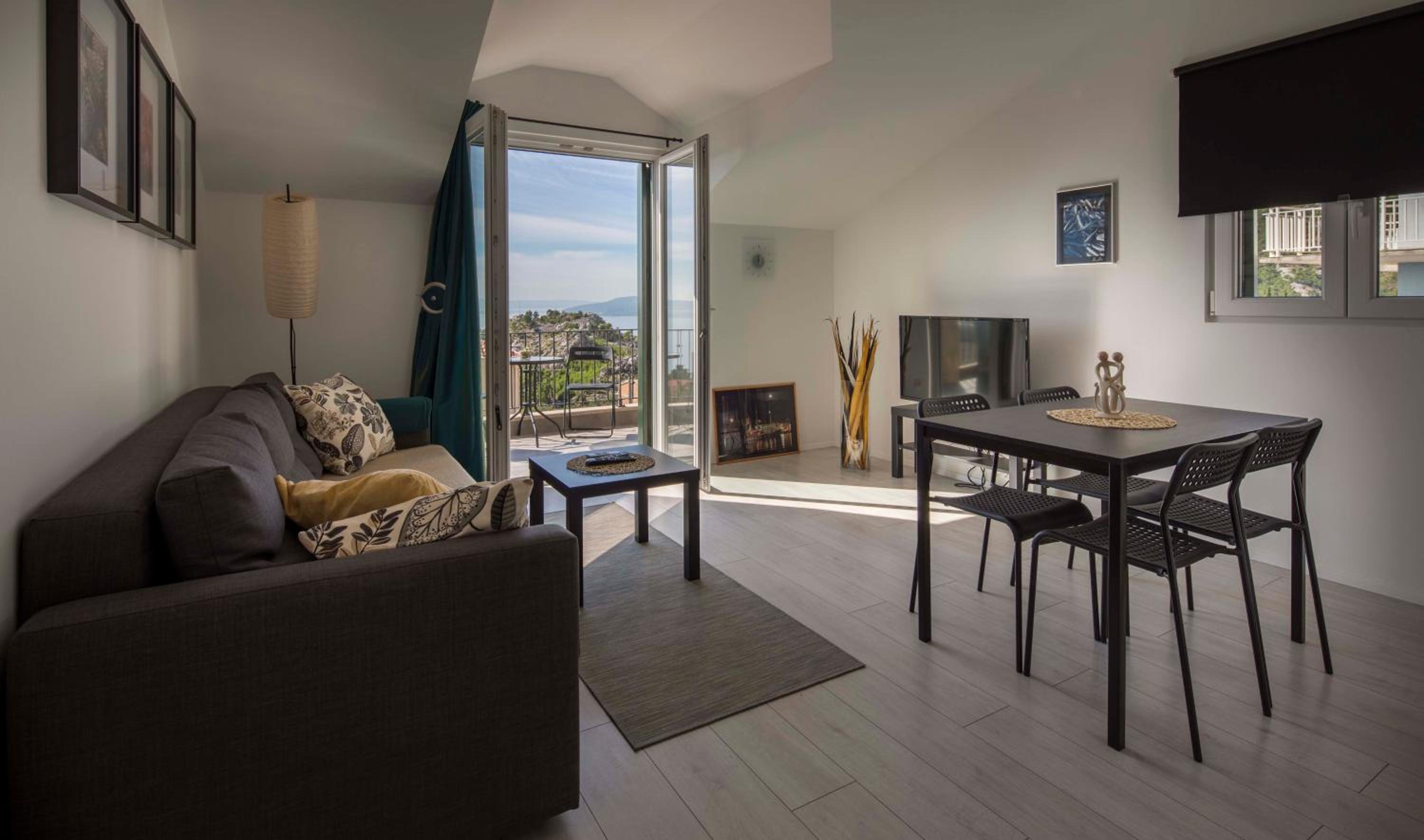Apartamento de Um Quarto com Varanda e Vista para o Mar