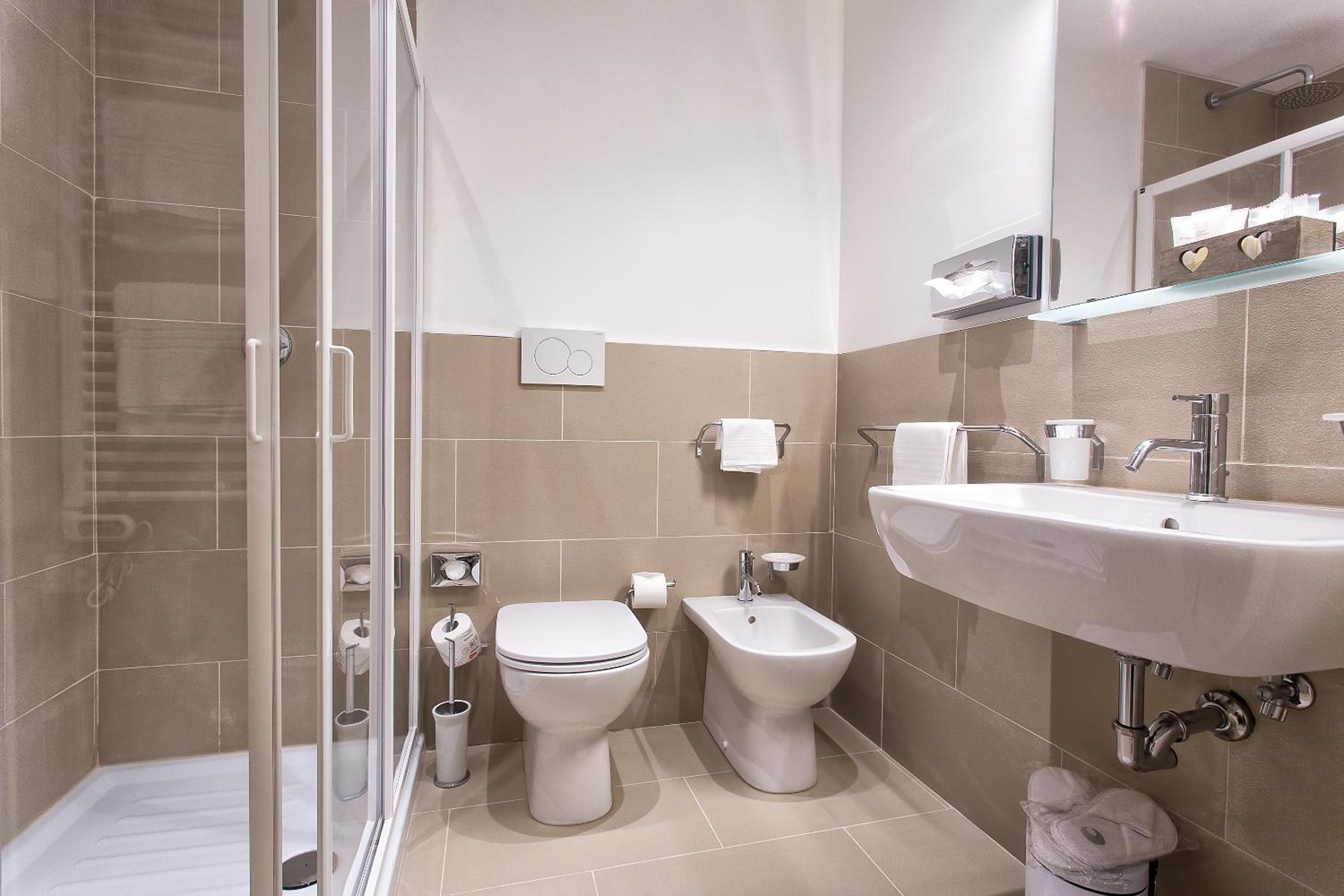 Superior Double or Twin Room photo 2