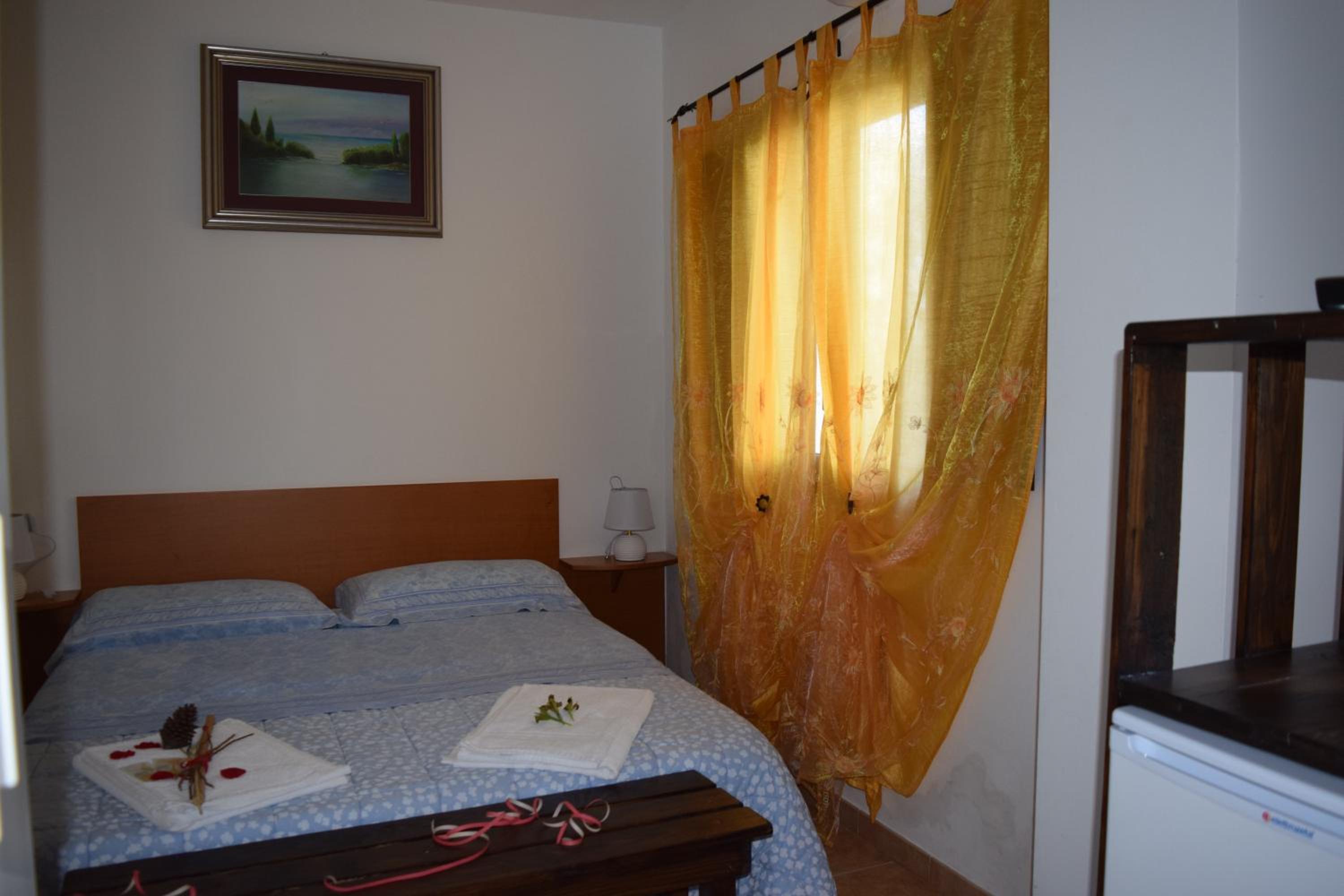 Family Room - Photo 1