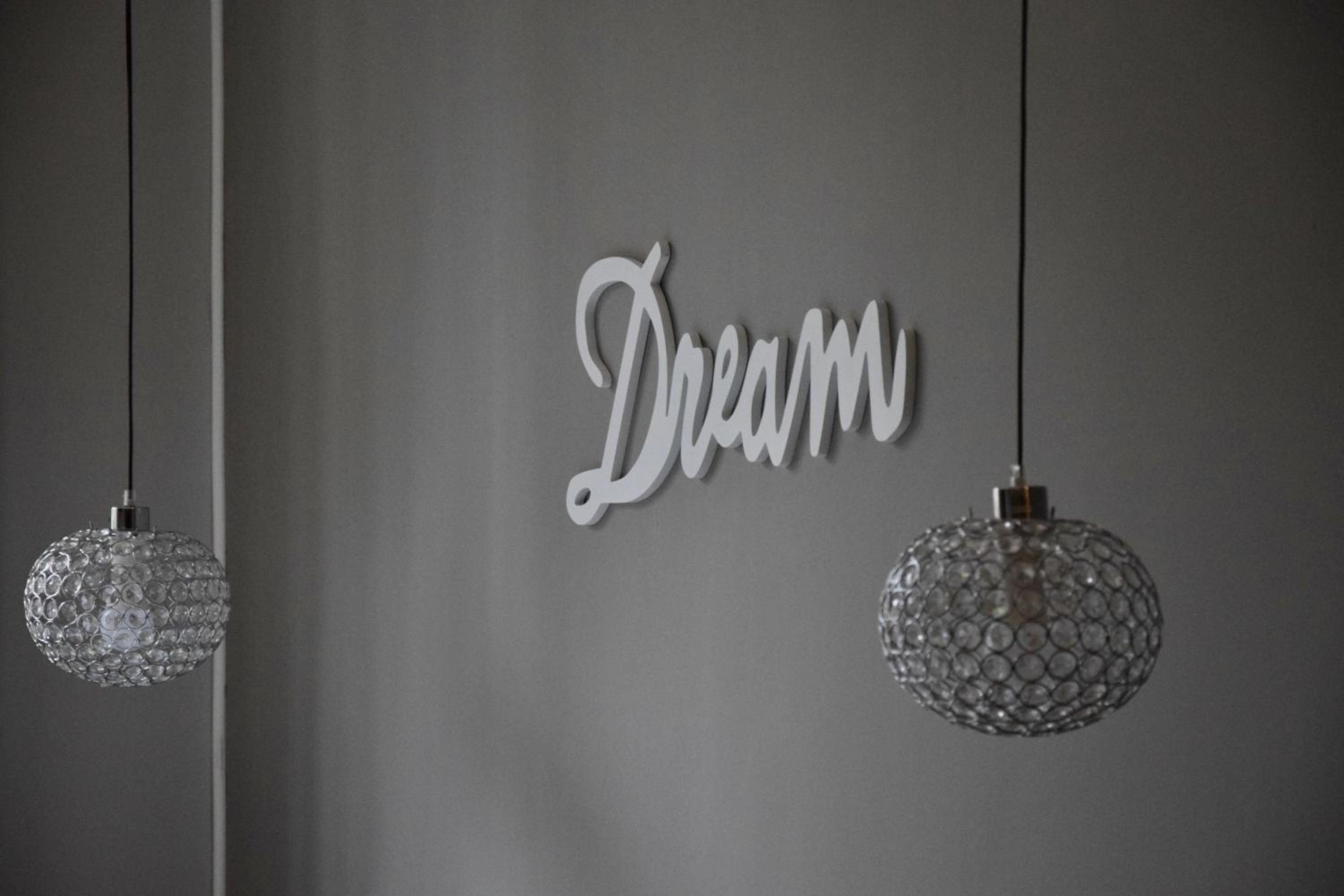 Studio Apartment - Photo 18