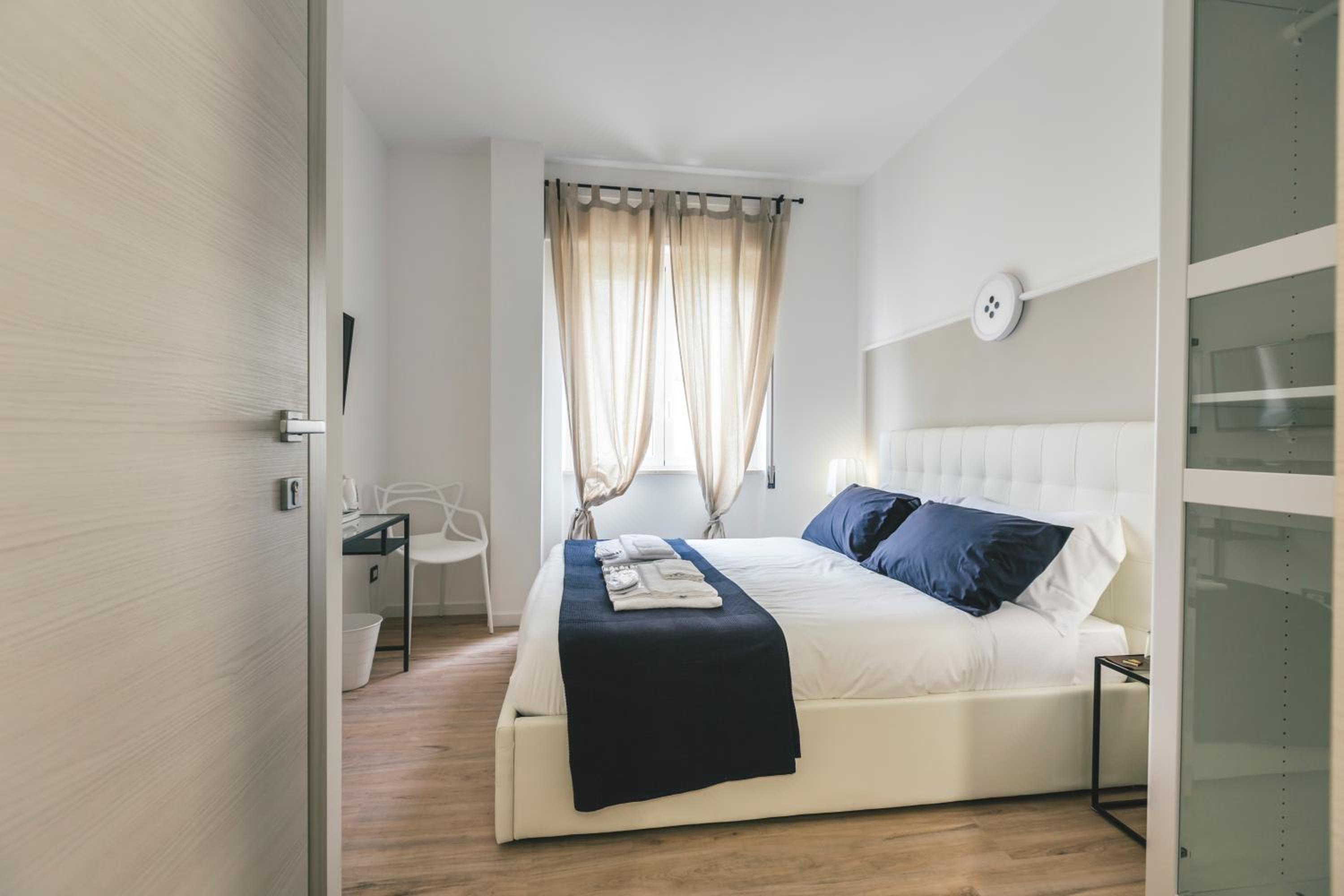 Deluxe Double Room photo 3