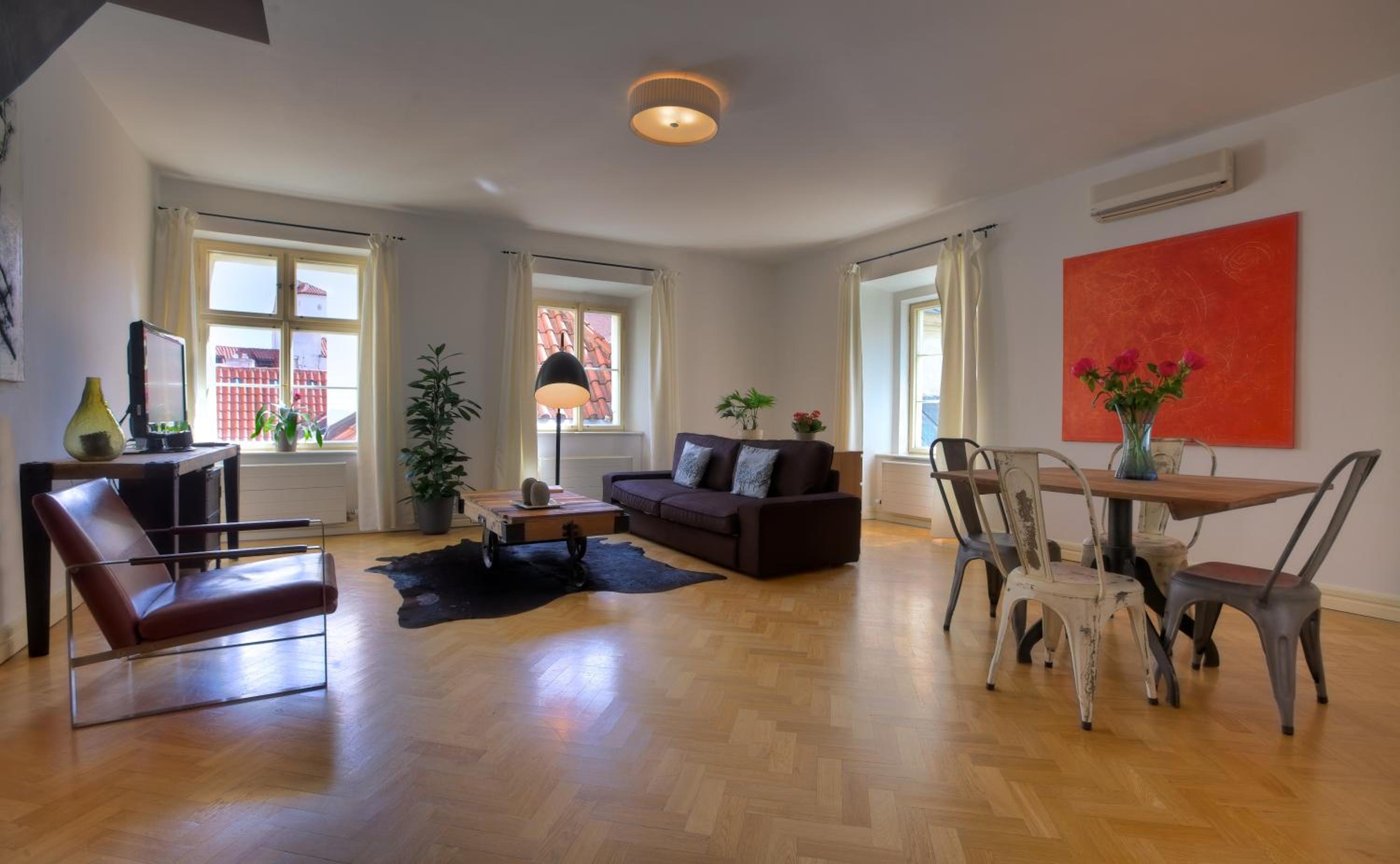 Apartment with Terrace