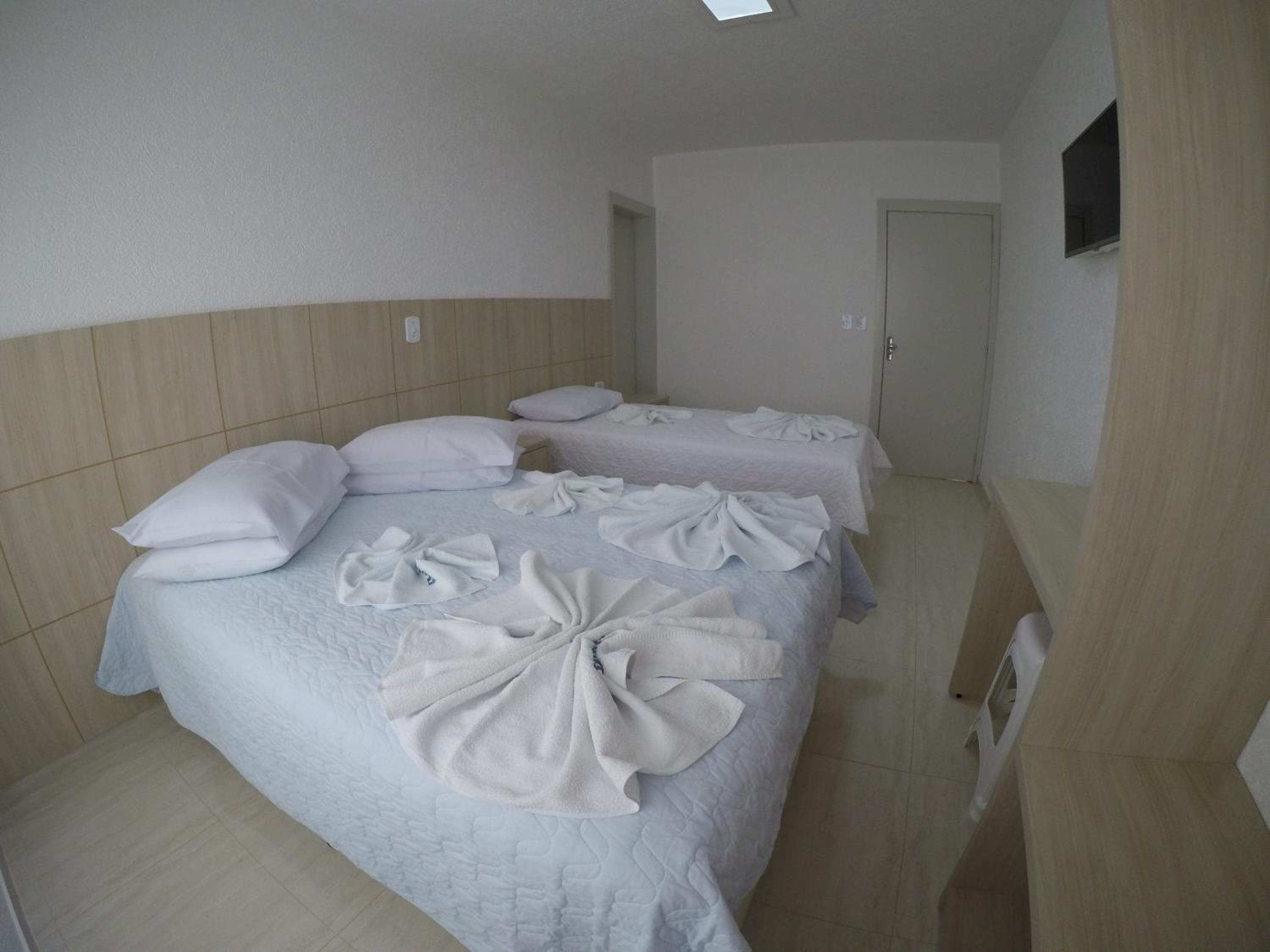 Family Double Room - Photo 1