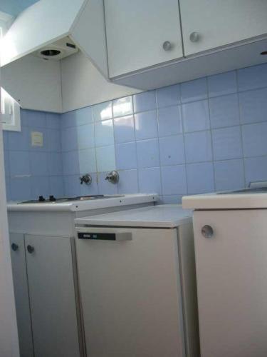 One-Bedroom Apartment with Terrace photo 2