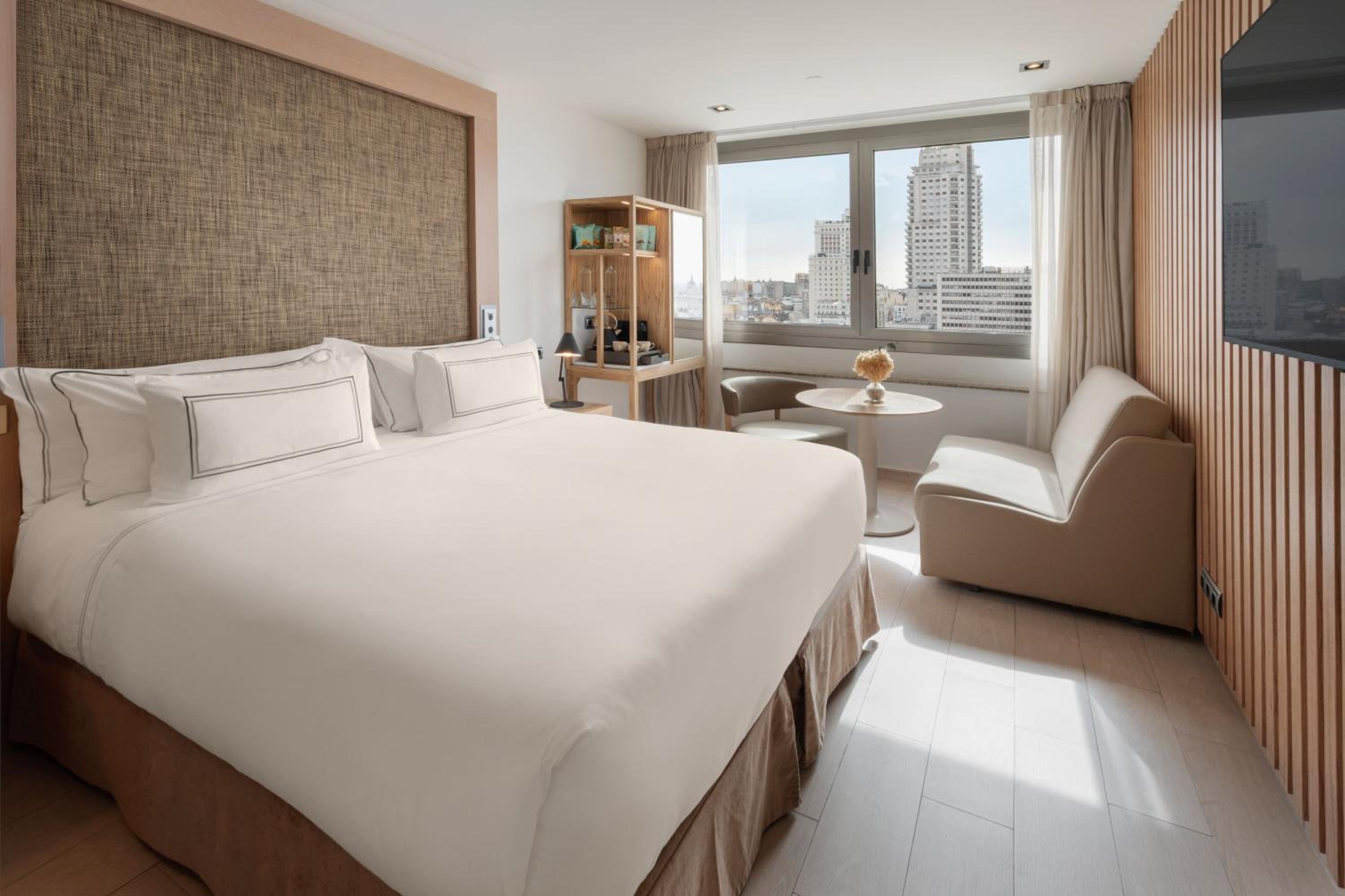 Junior Suite Panoramic View