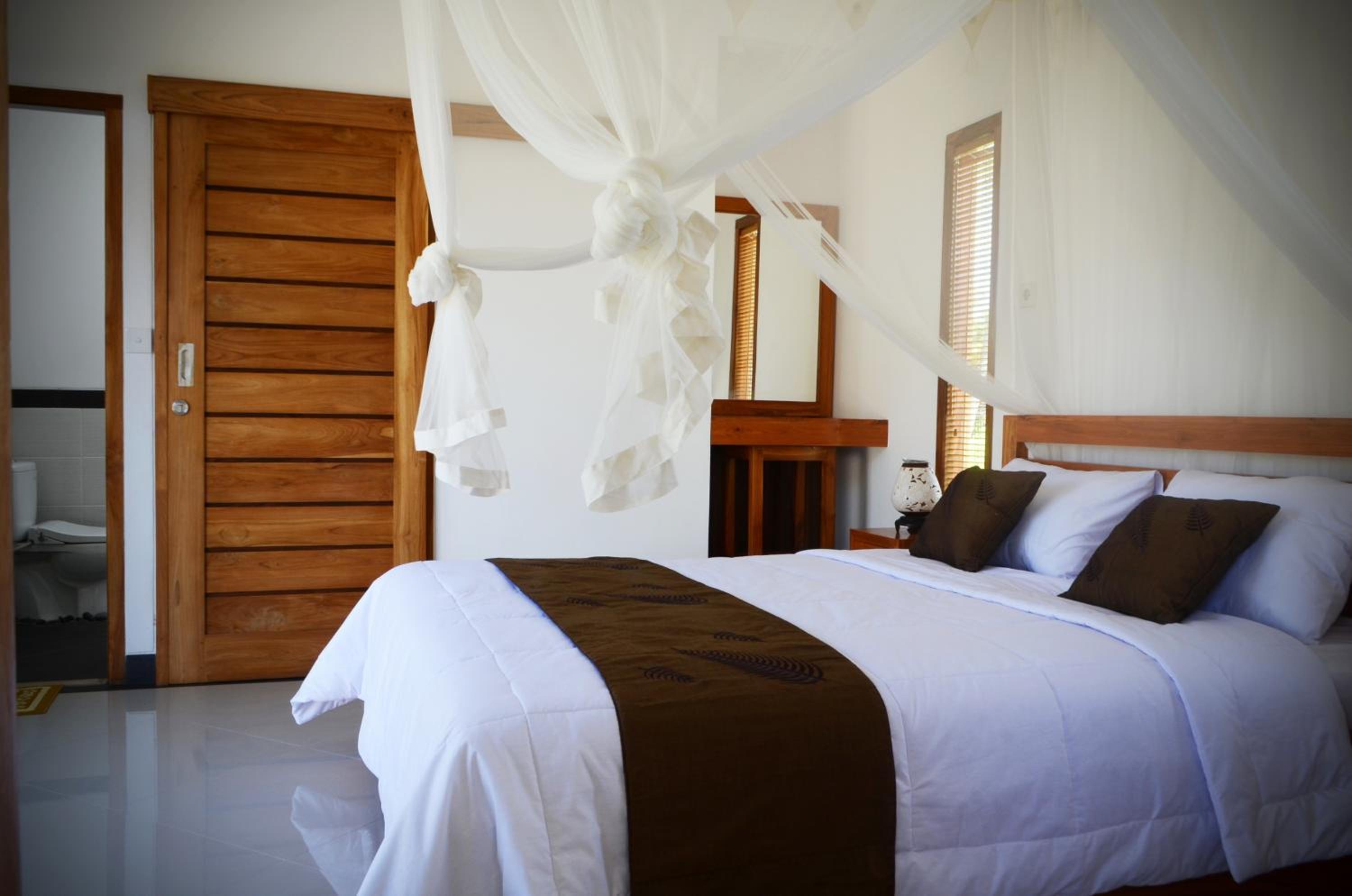 Two-Bedroom Villa - Photo 16
