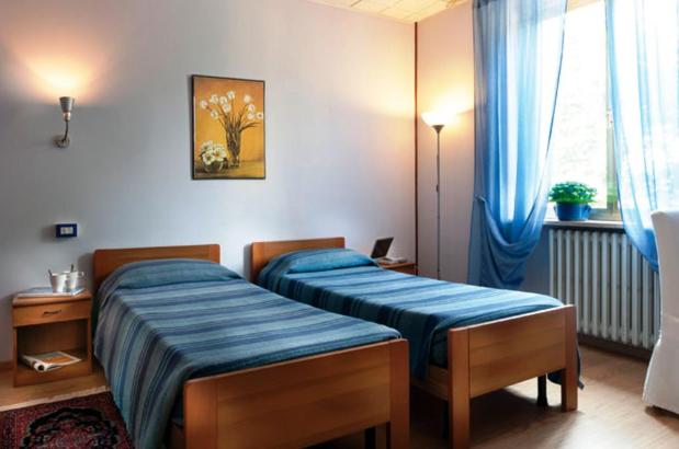 Double or Twin Room photo 3