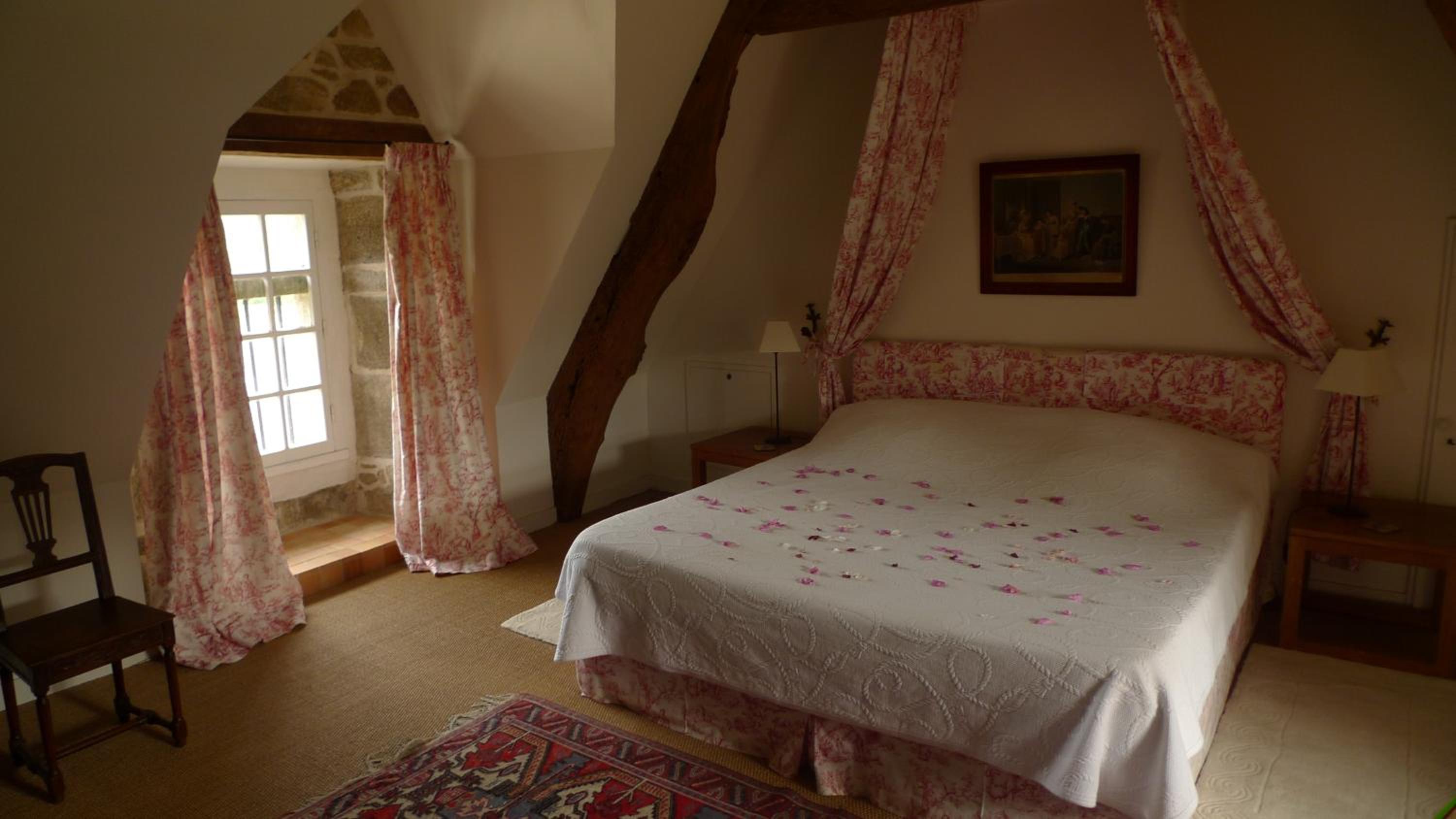 Large Double Room photo 3
