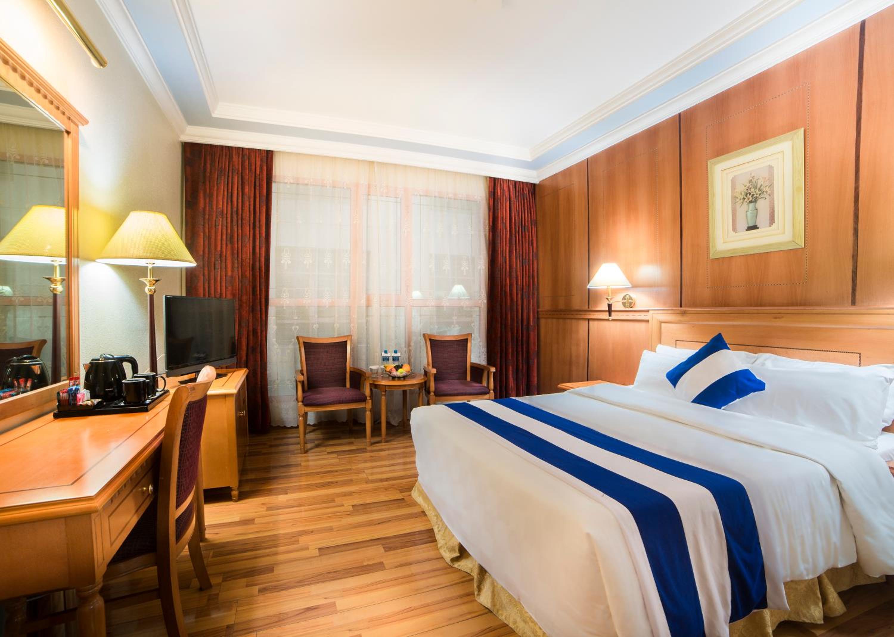 Deluxe  Single Room