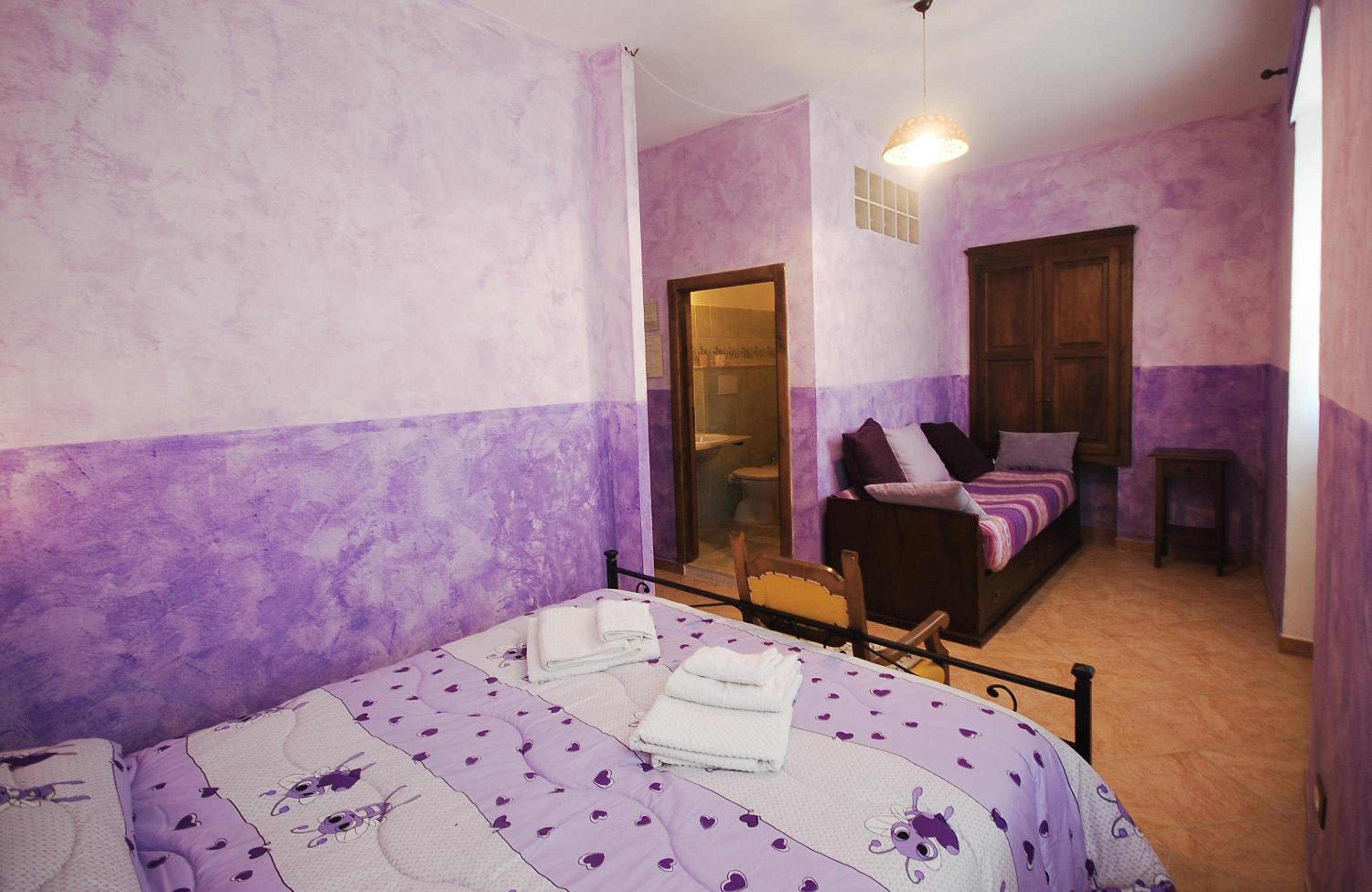 Double or Twin Room - Photo 1