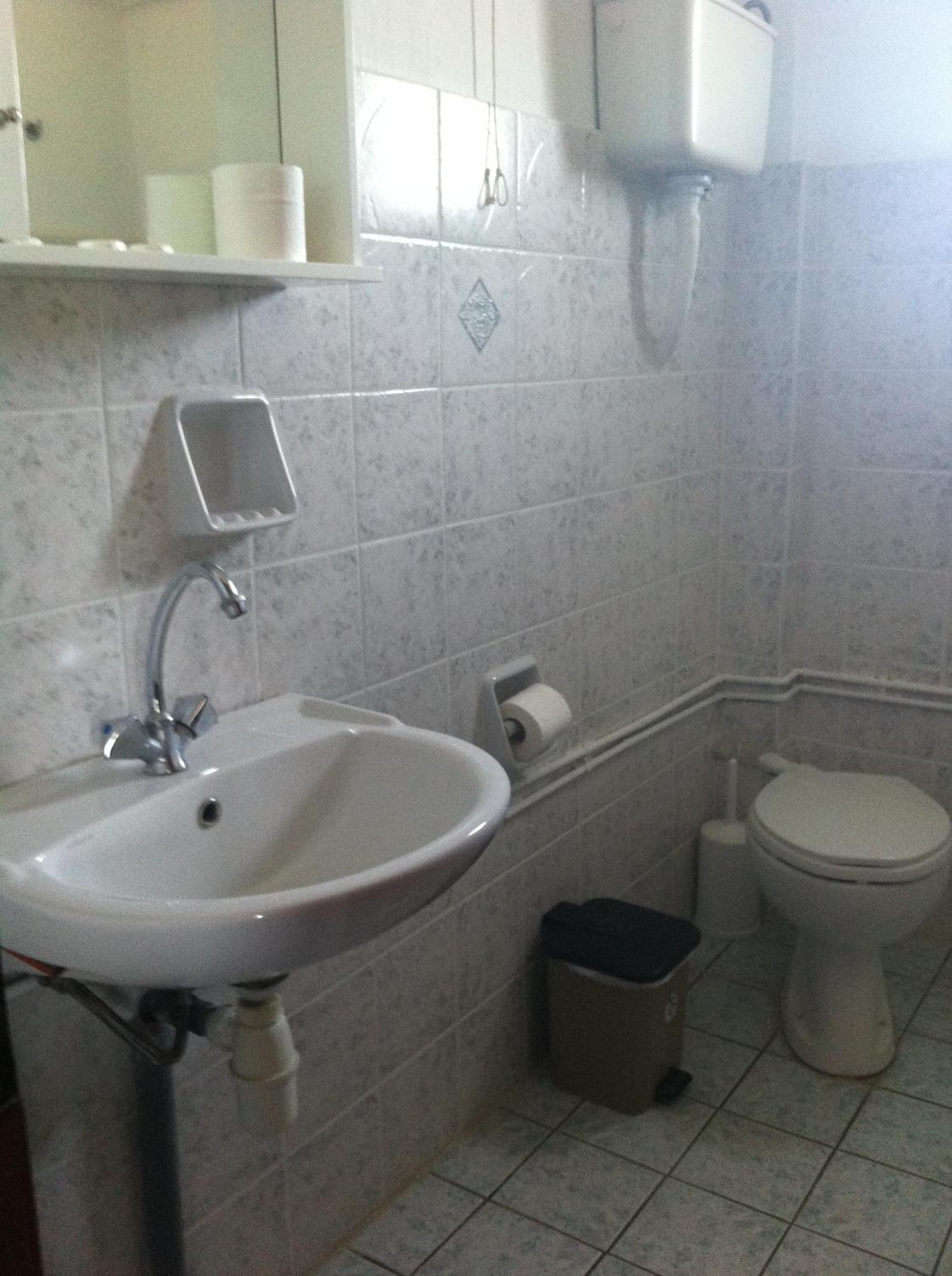 Standard Triple Room photo 2