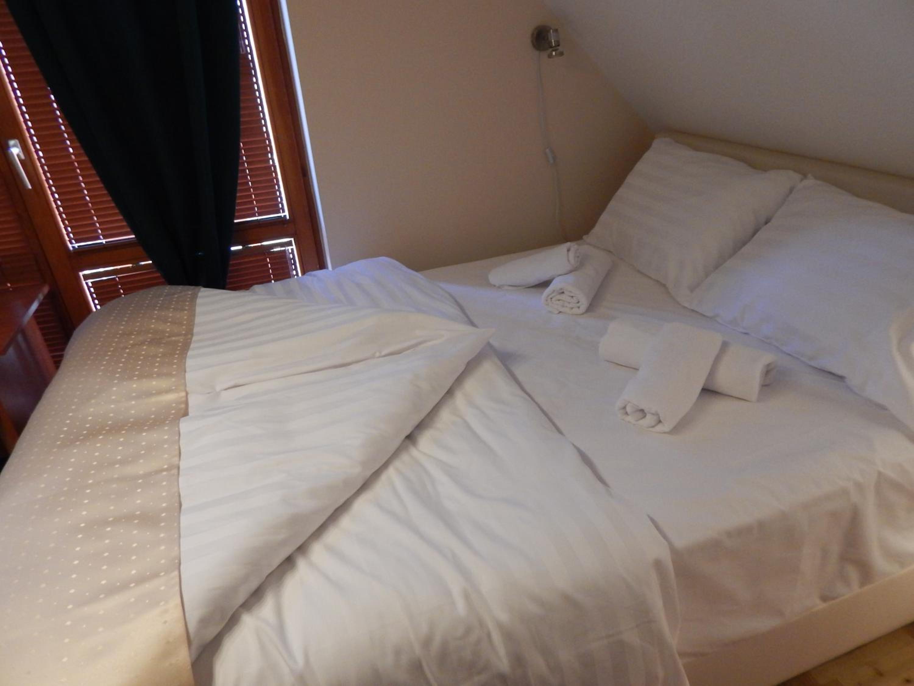 Standard Double Room - Photo 6
