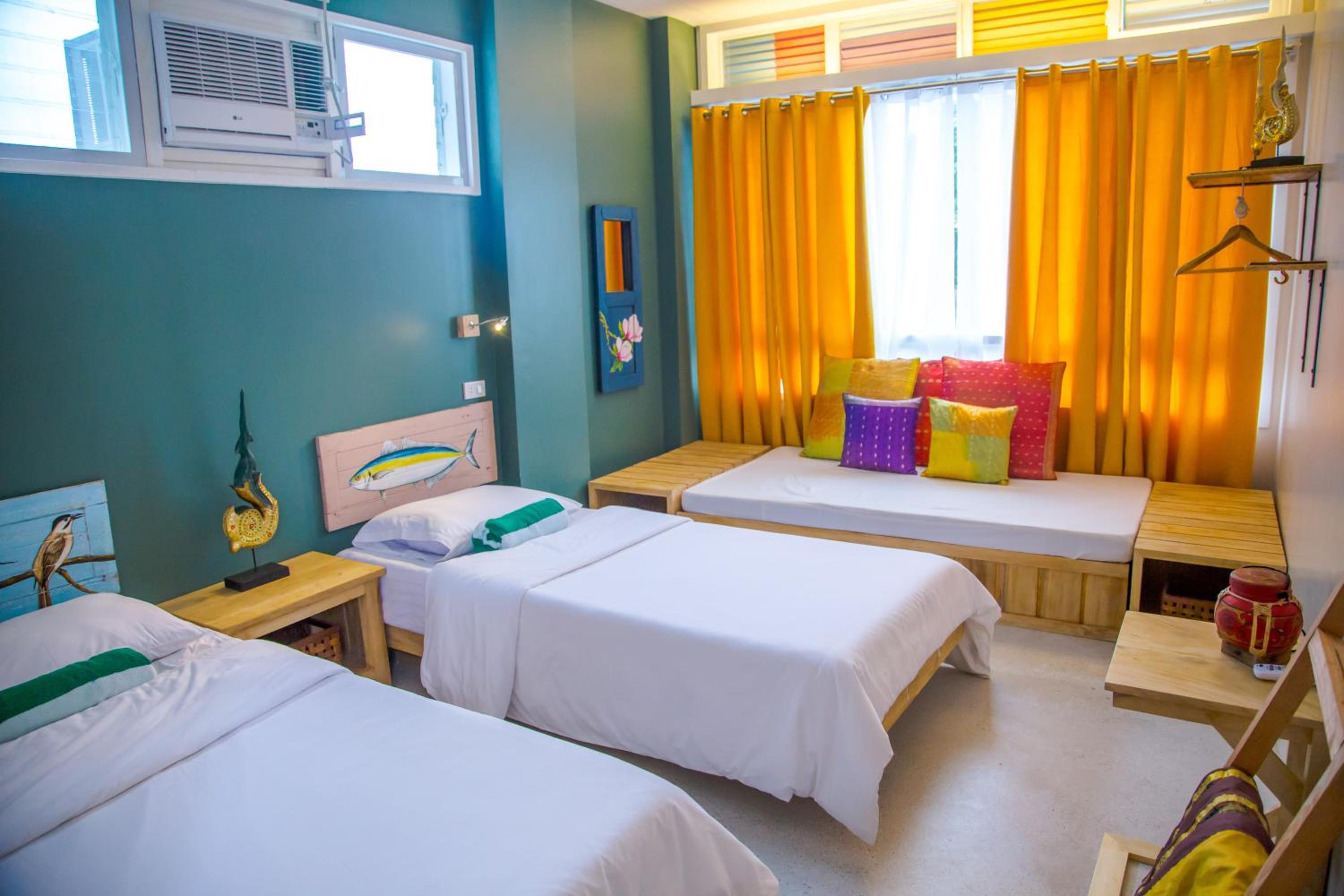 Twin Room with Private Bathroom photo 1
