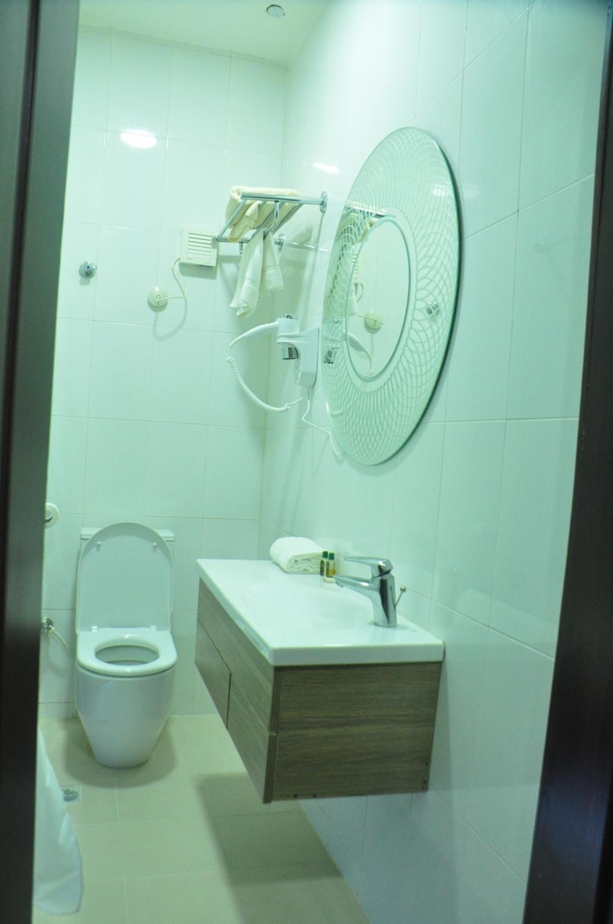 Large Single Room