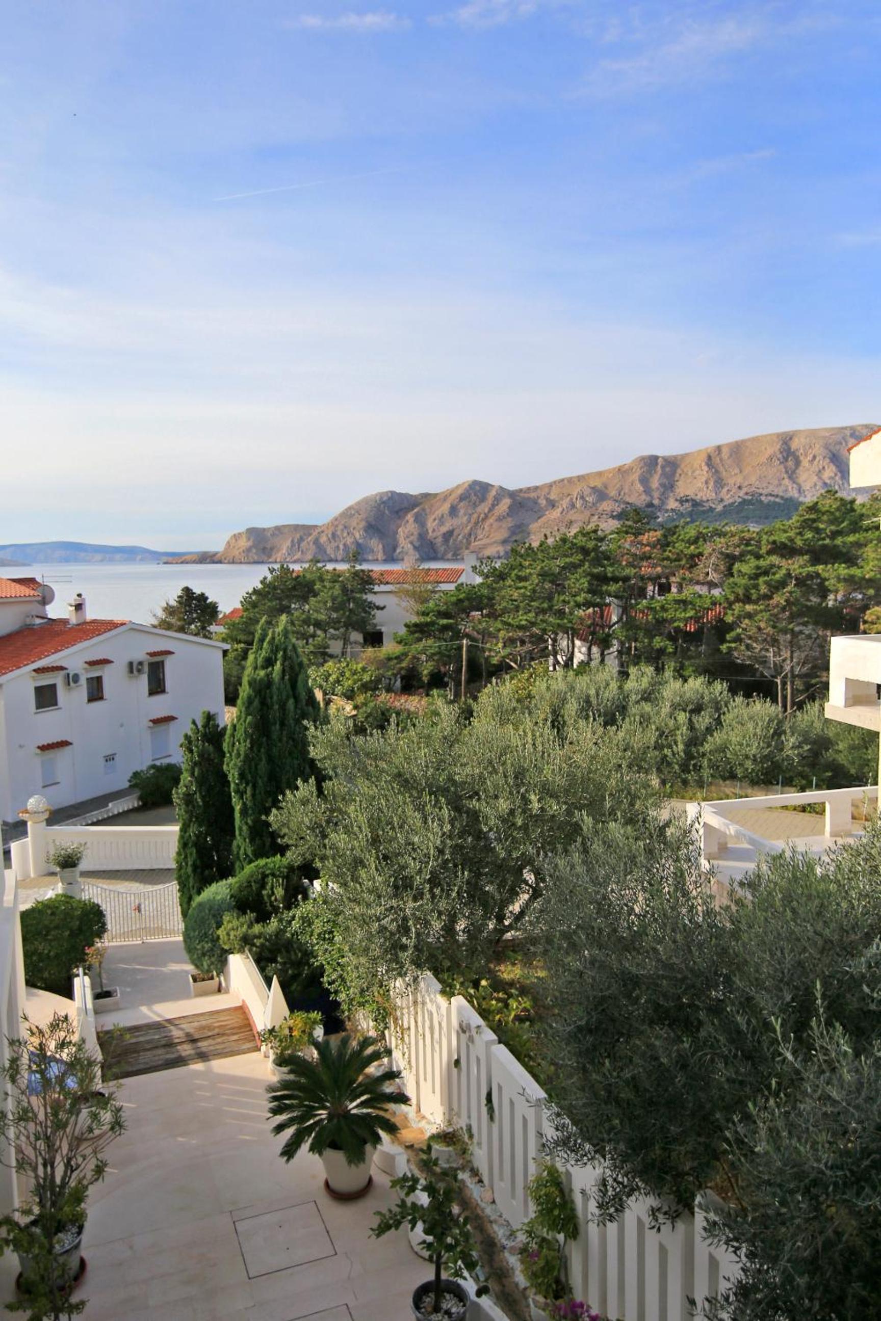 Apartment with Sea View photo 2
