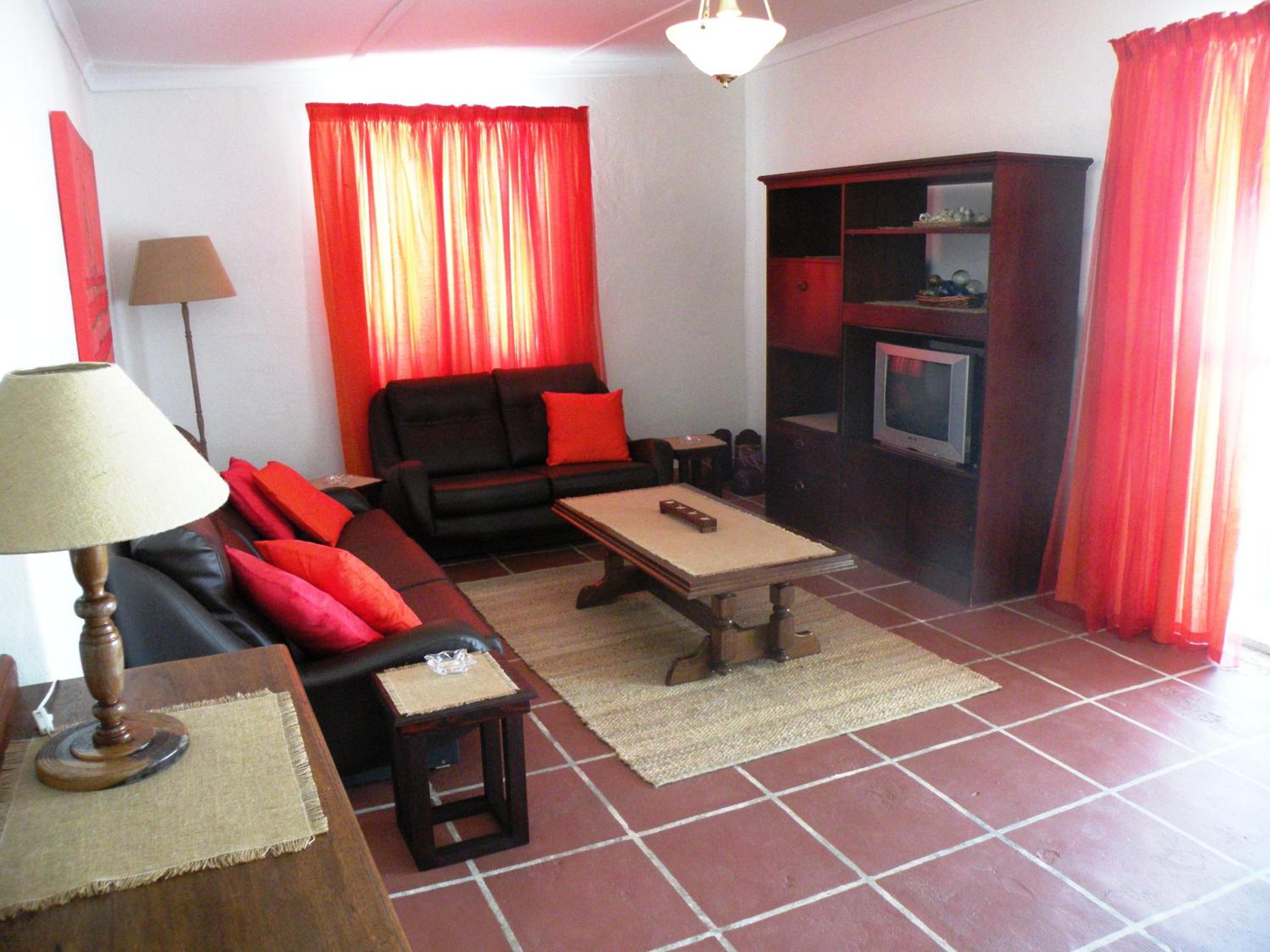 Three-Bedroom House - Photo 1