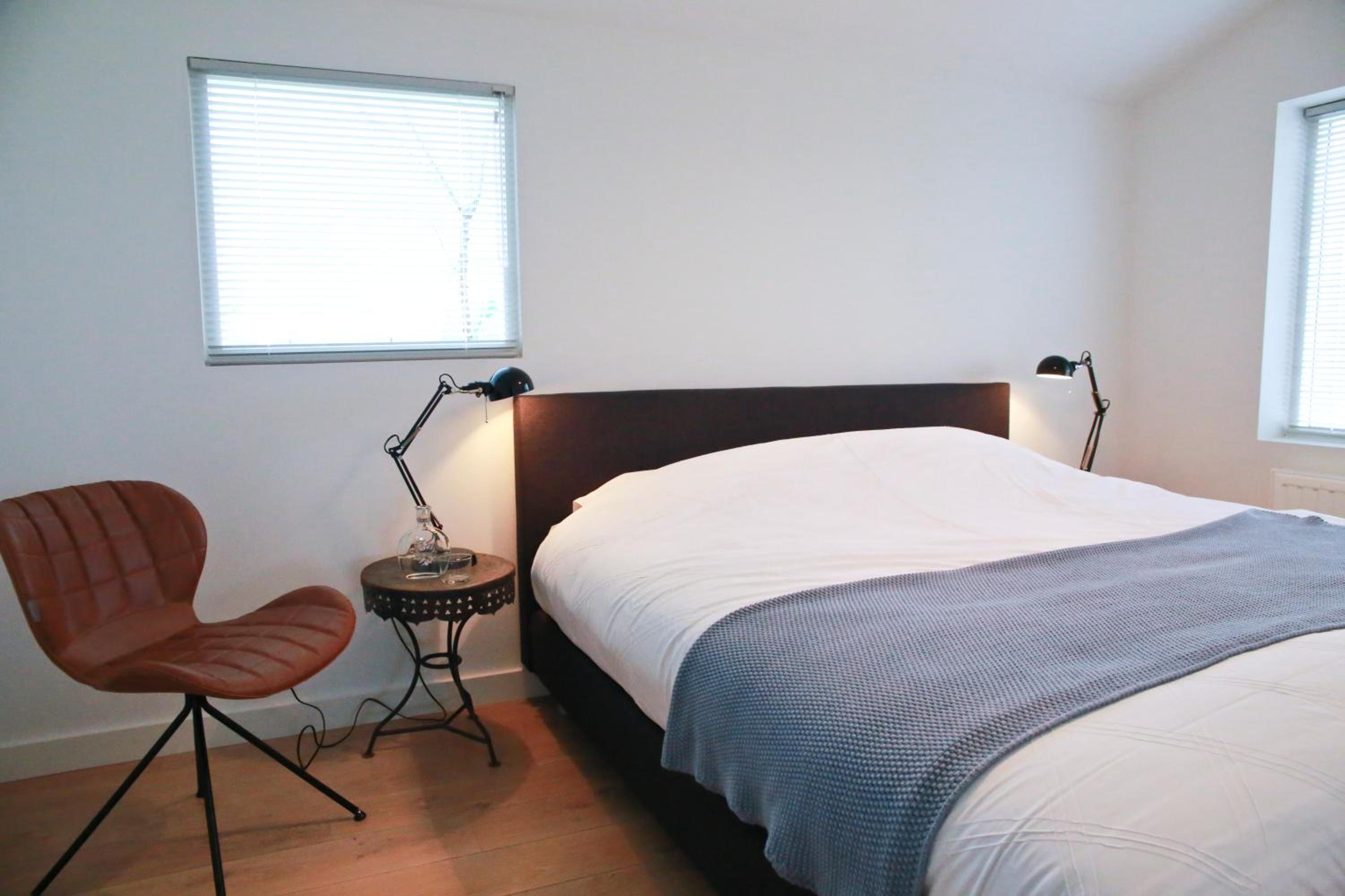 Apartment with Garden View - Photo 15