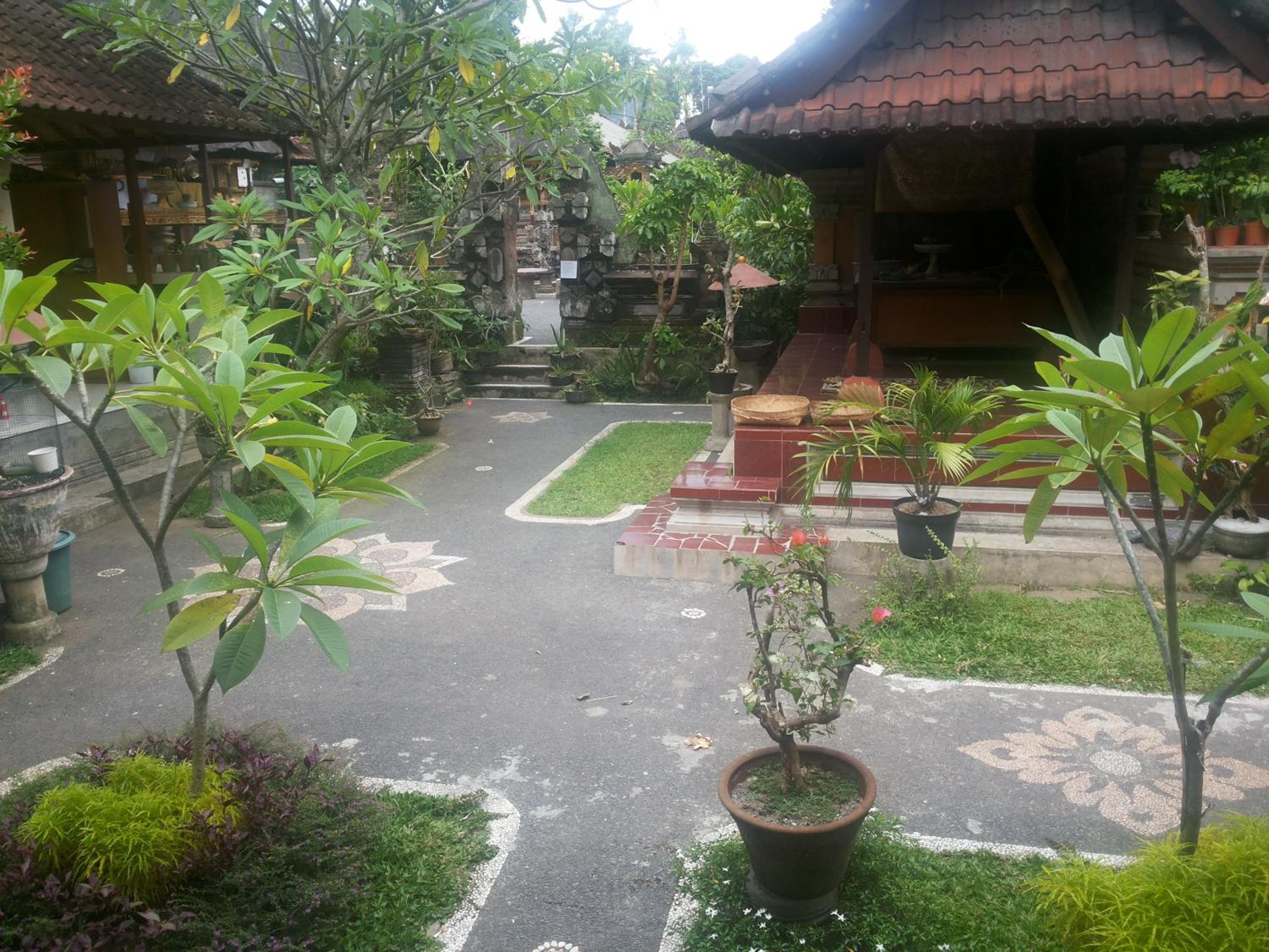 Double Room with Private Bathroom - Photo 23