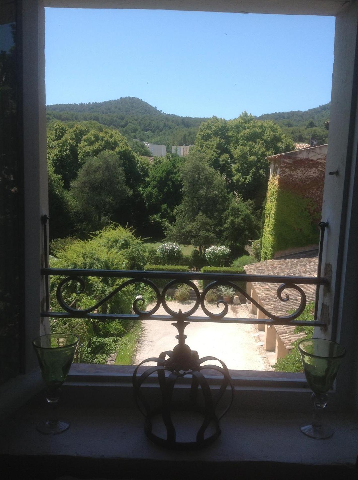 Deluxe Double Room with Balcony photo 2