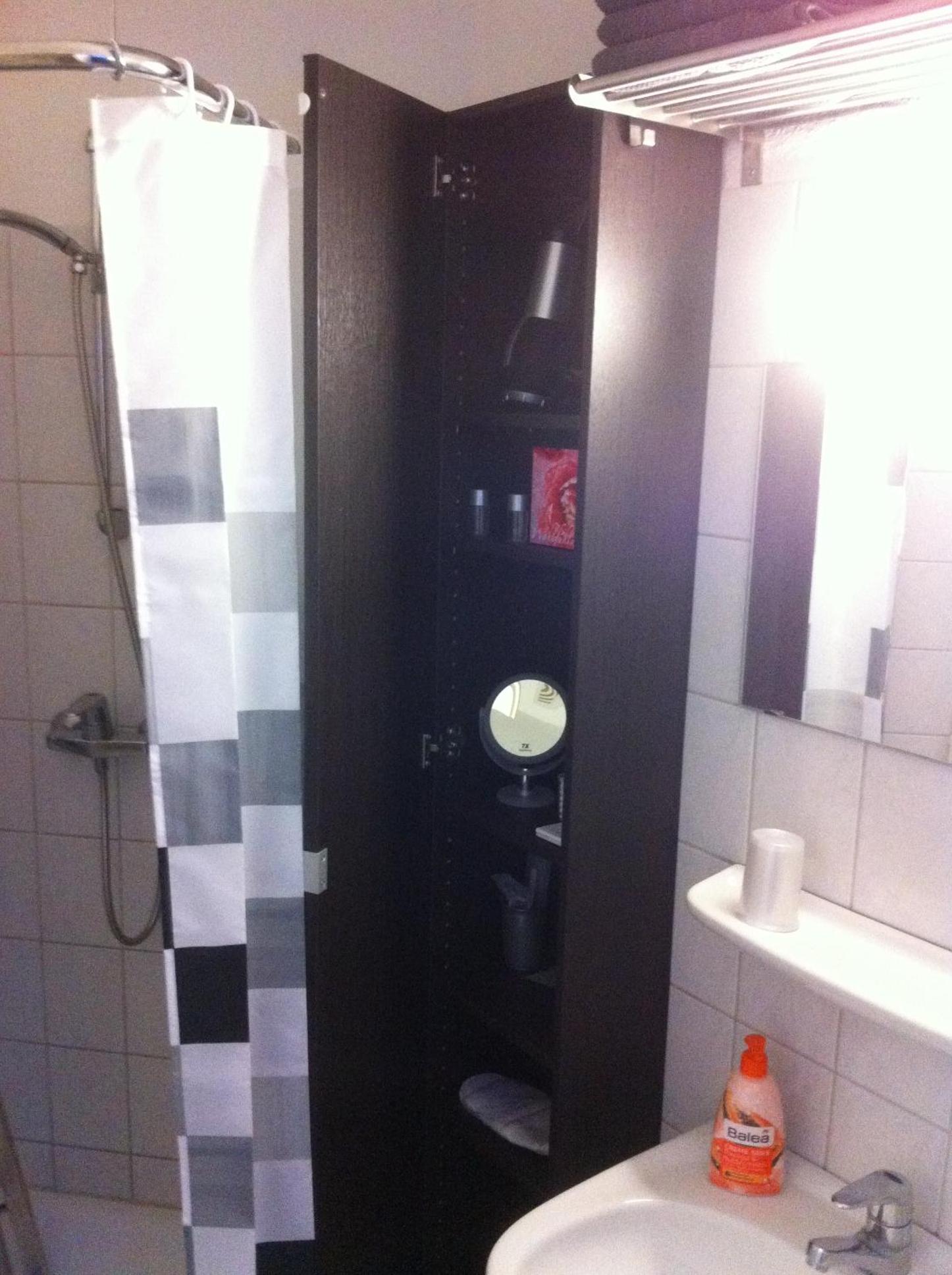 Apartment with Shower 58 photo 2