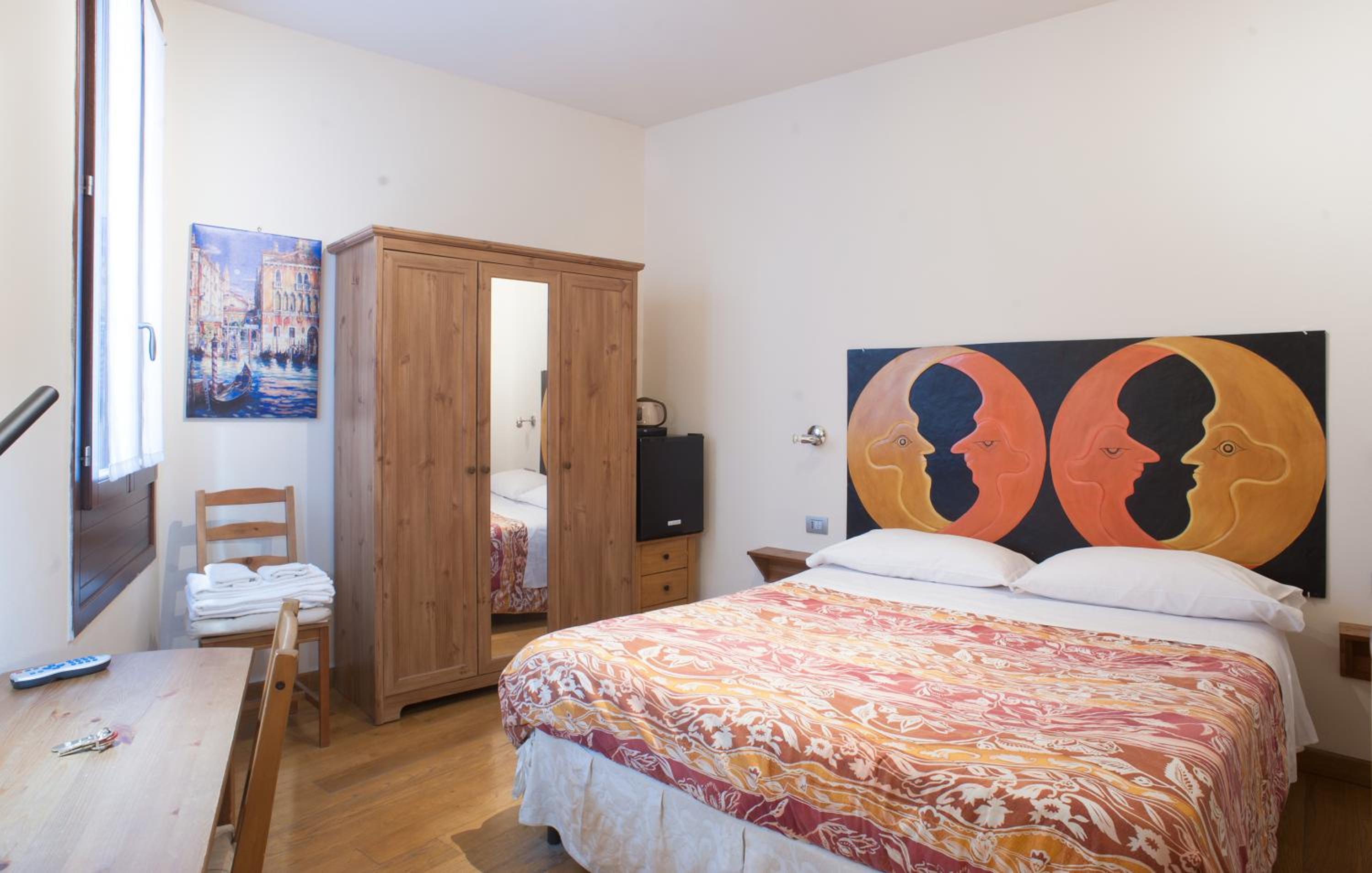 Double Room with Private Bathroom photo 1