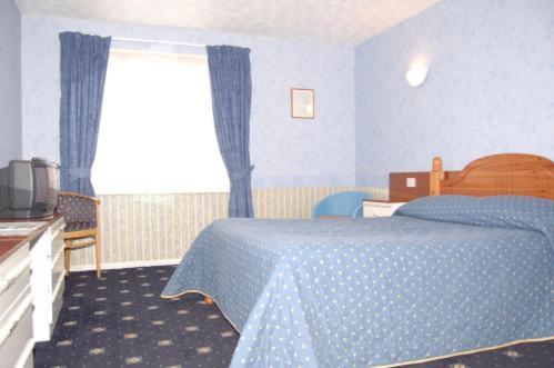 Double Room - Photo 3