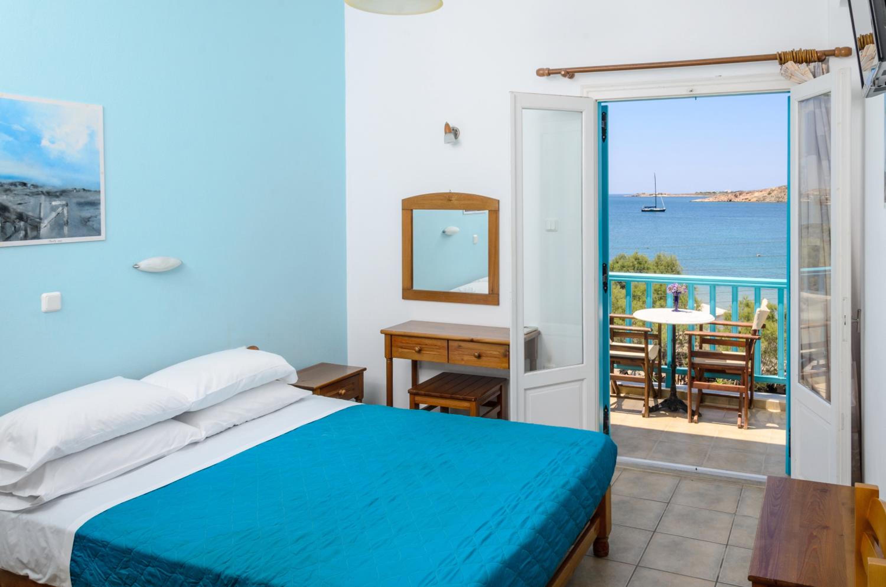 Double Room with Balcony and Sea View photo 1