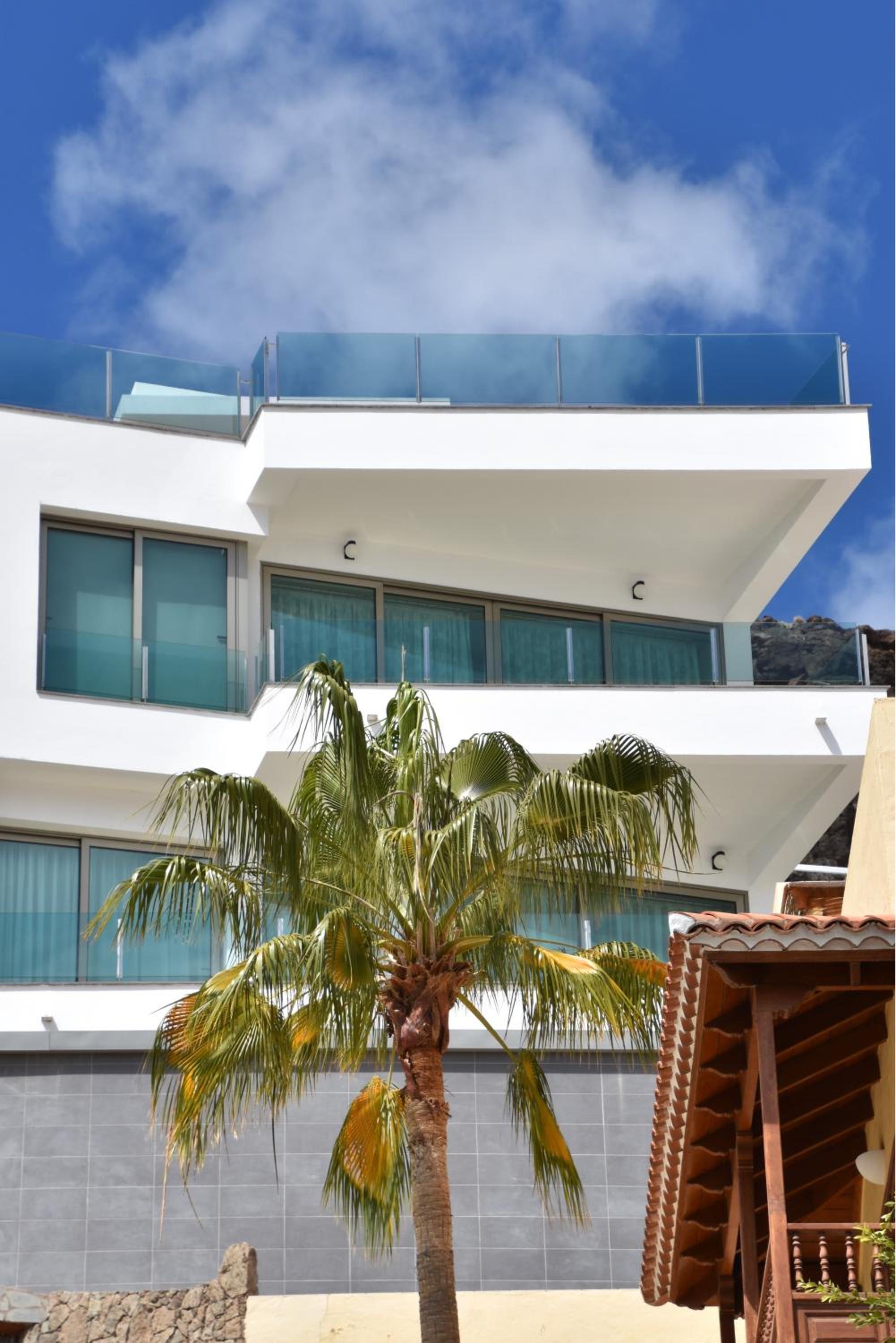 Apartment with Sea View photo 2
