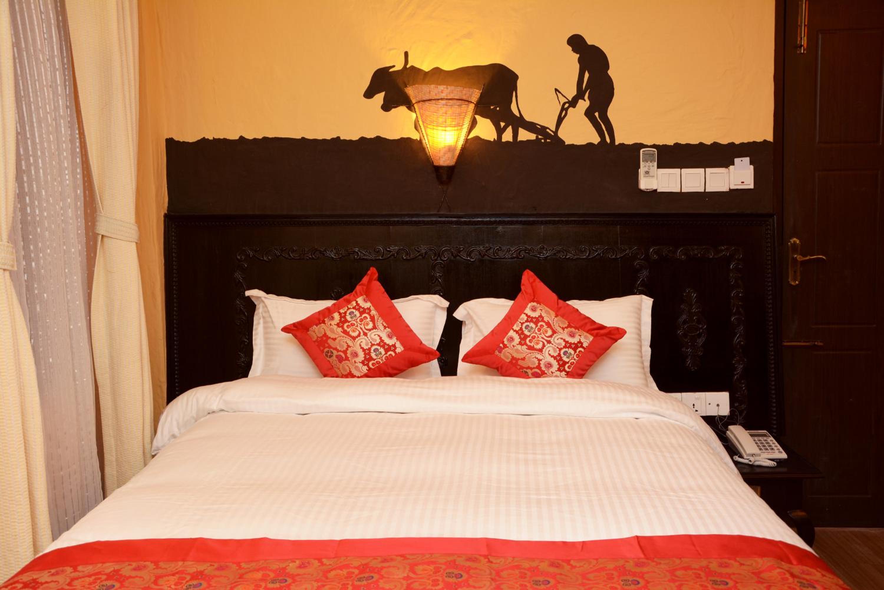 Standard Queen Room photo 2
