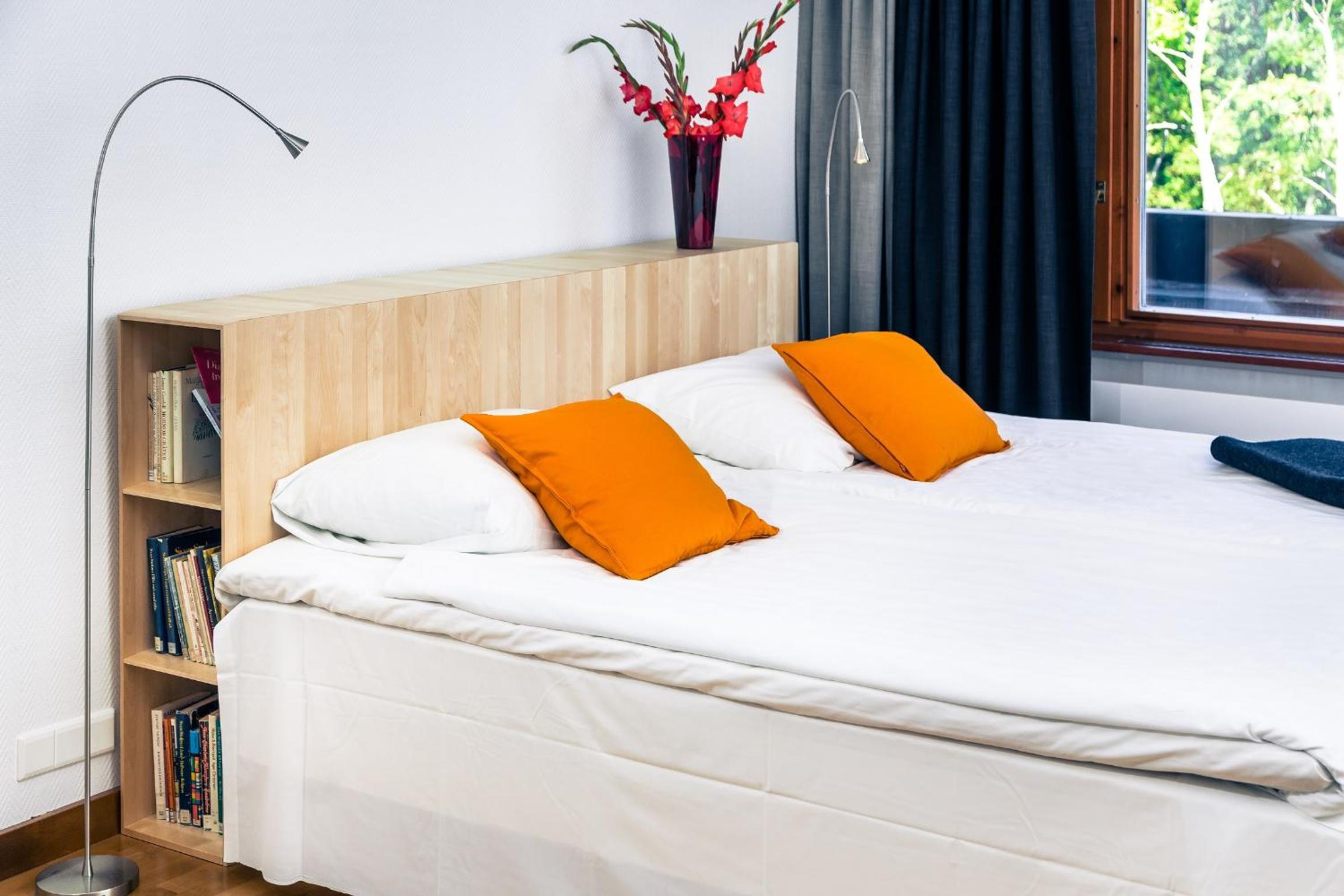 Twin Room - Photo 2