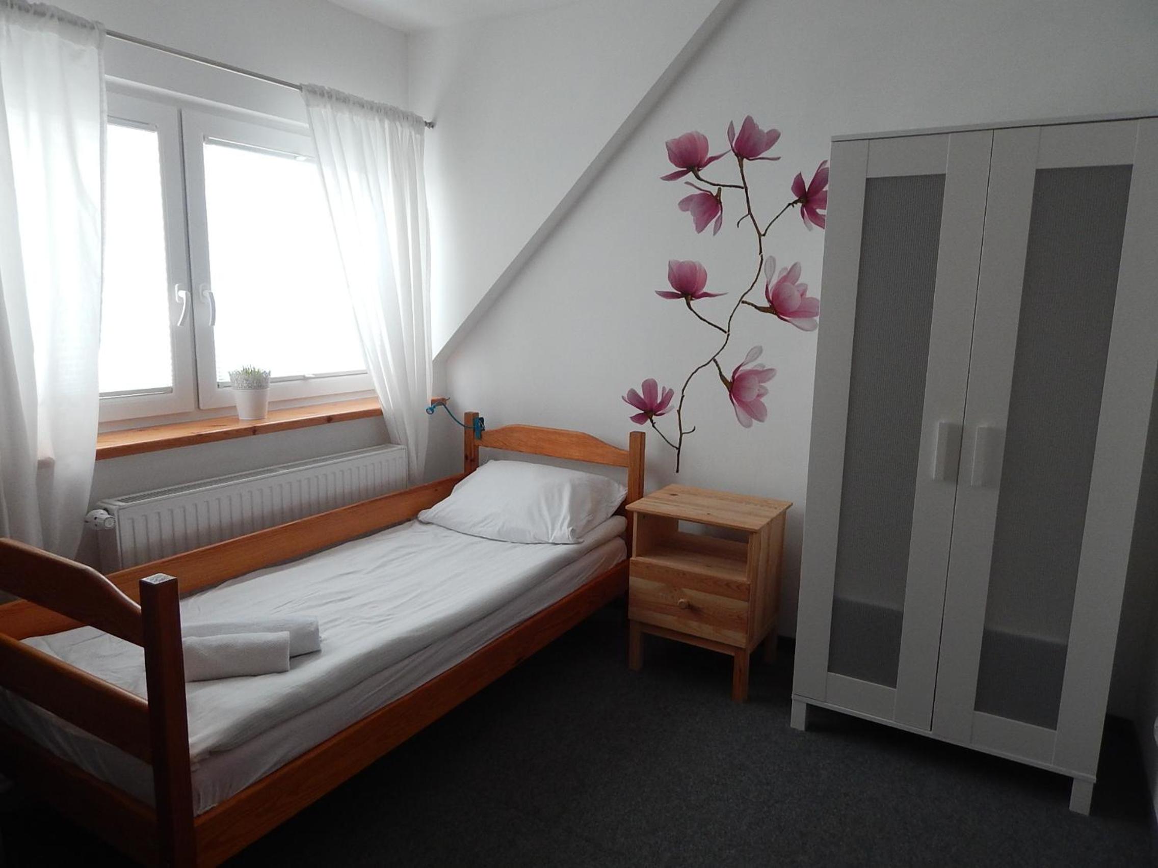 Single Room photo 1