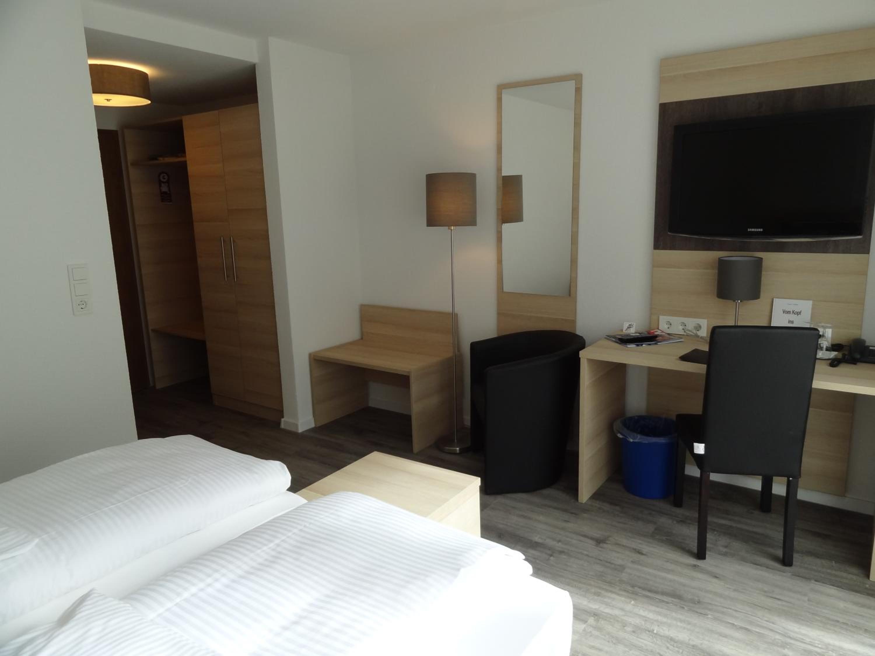 Double Room - Photo 1