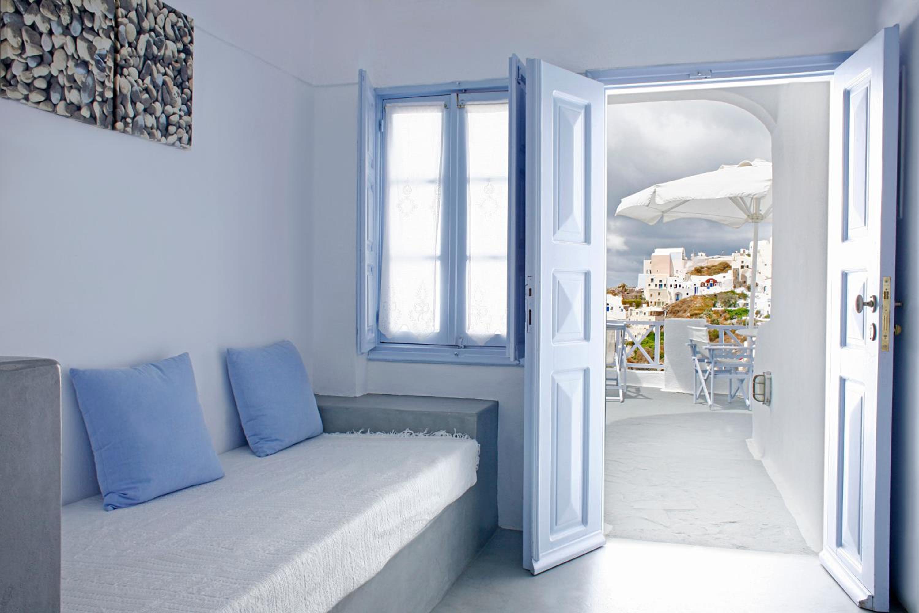 Superior Double Room with Caldera View photo 3
