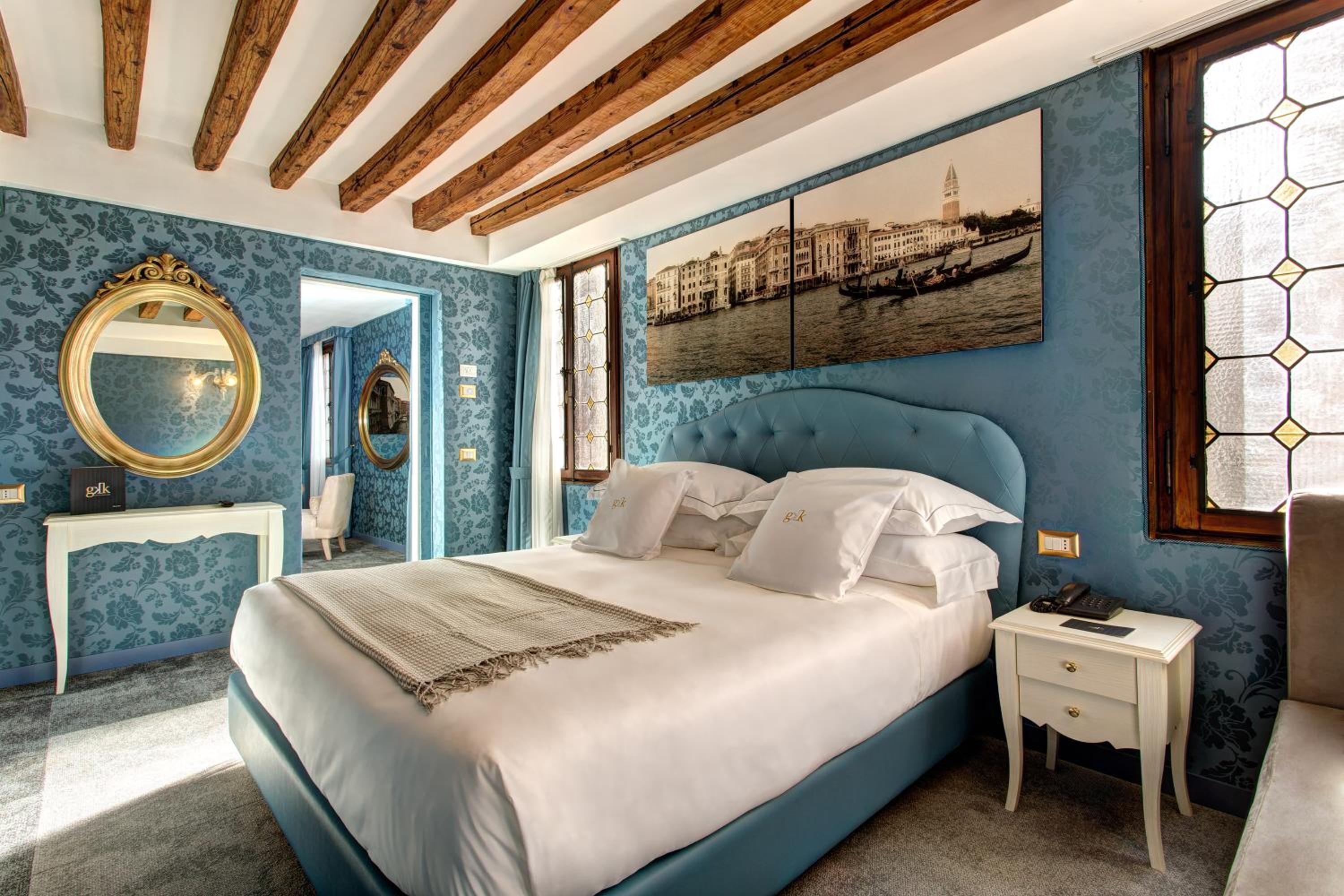 Suite photo 1