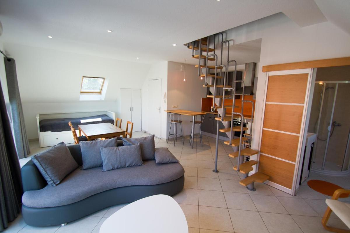 Apartment with Terrace photo 1