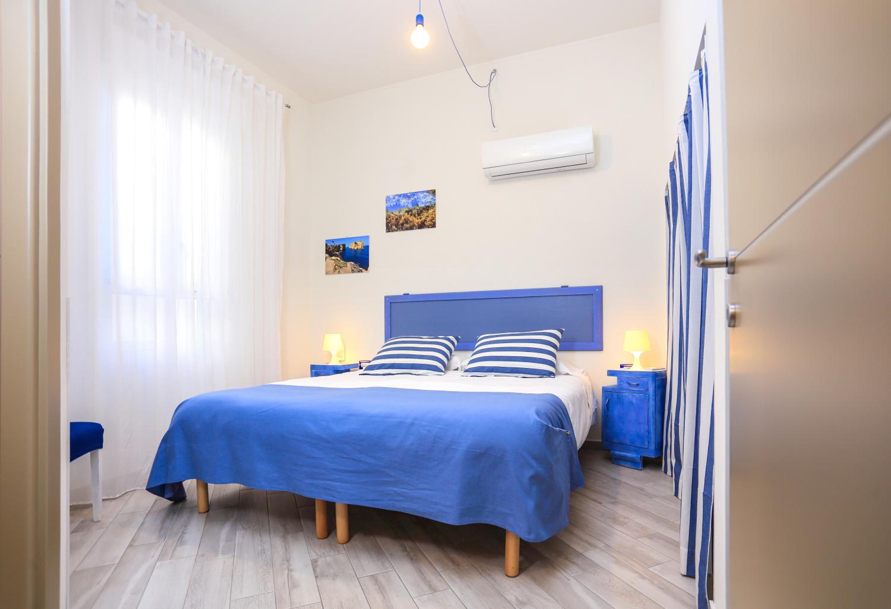 Quarto Duplo ou Twin com Casa de Banho Privativa