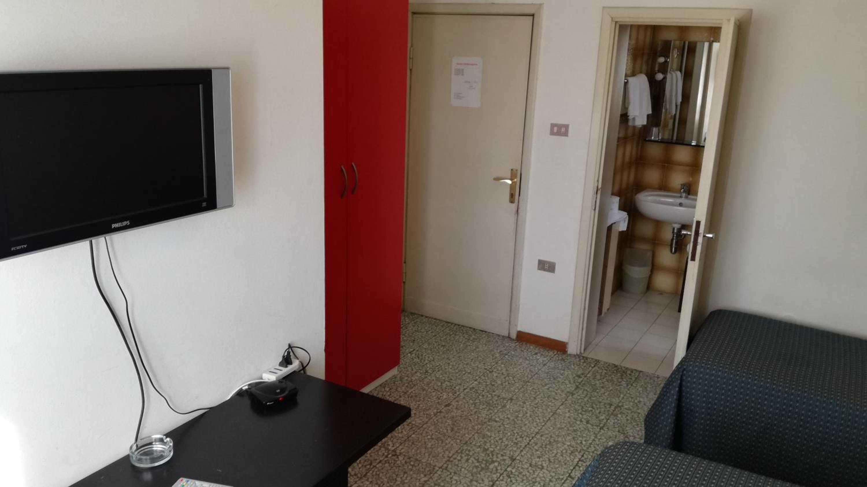 Triple Room - Photo 2