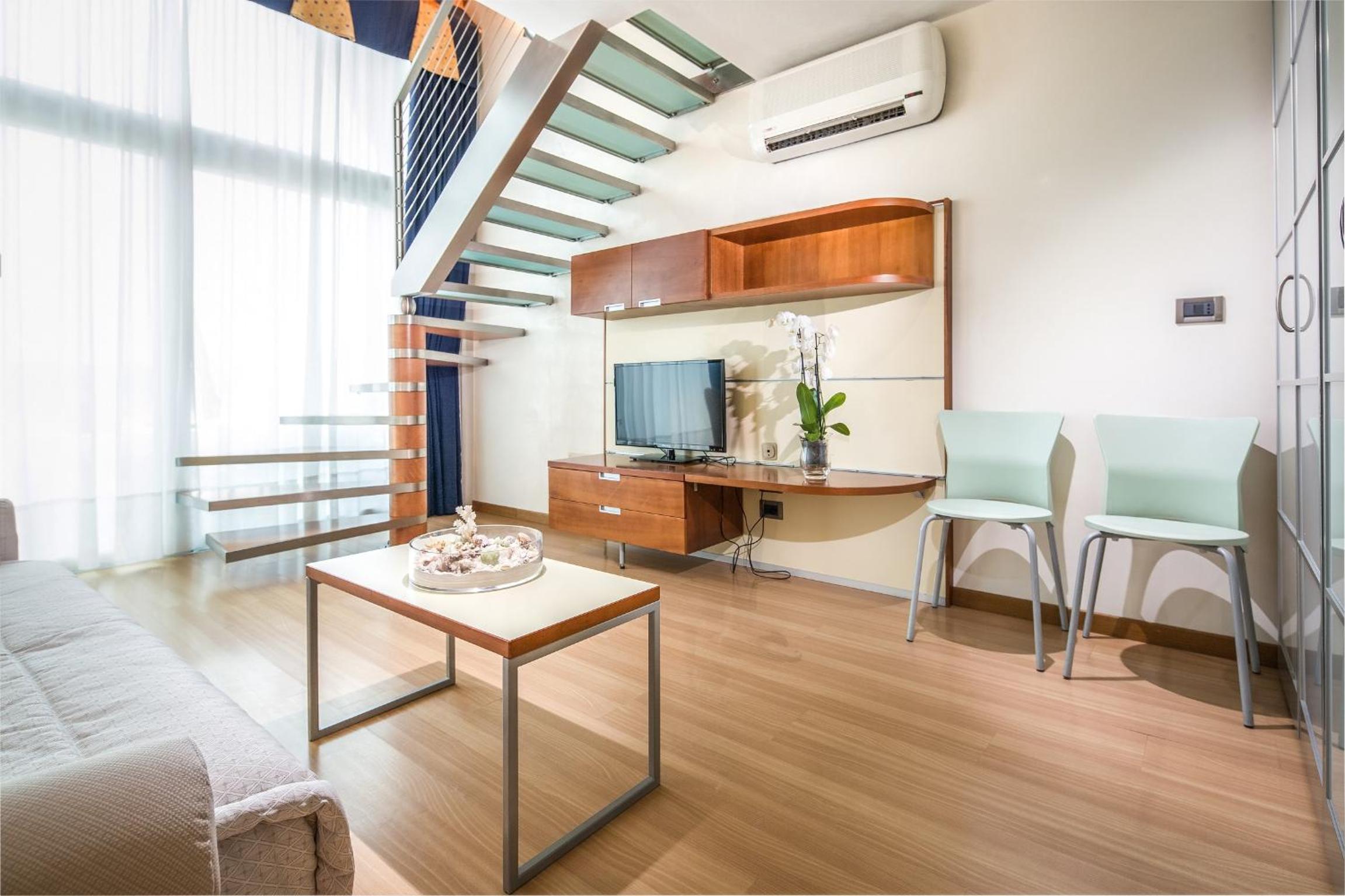 Suite (4 Adults) - Photo 11